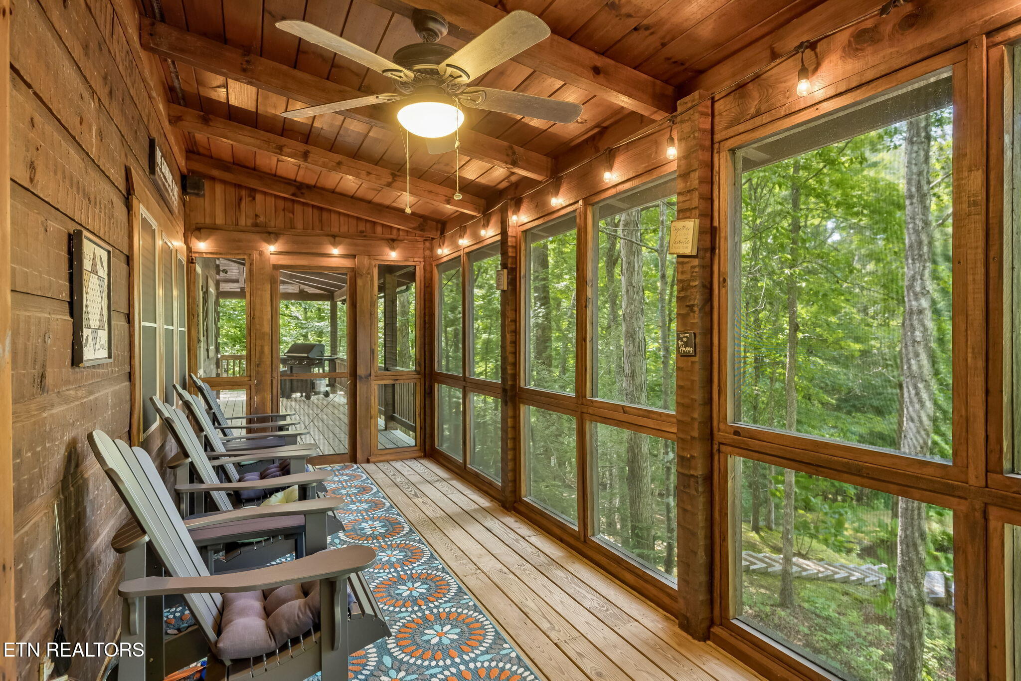 340 Doe Ridge Road Oneida TN 37841