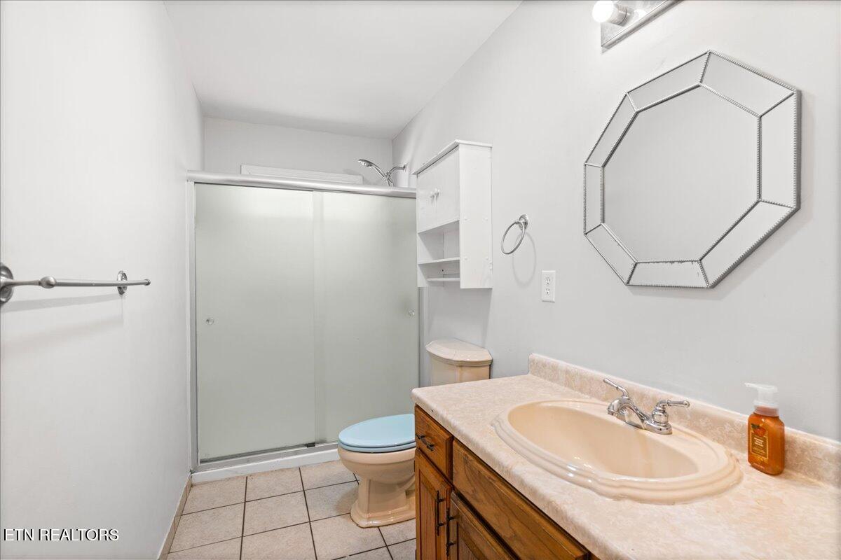 264&268 Little Cove Creek Road Caryville TN 37714