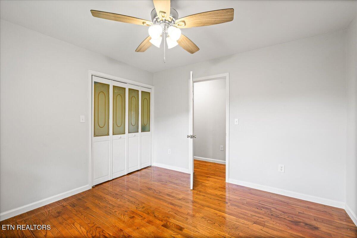 264&268 Little Cove Creek Road Caryville TN 37714