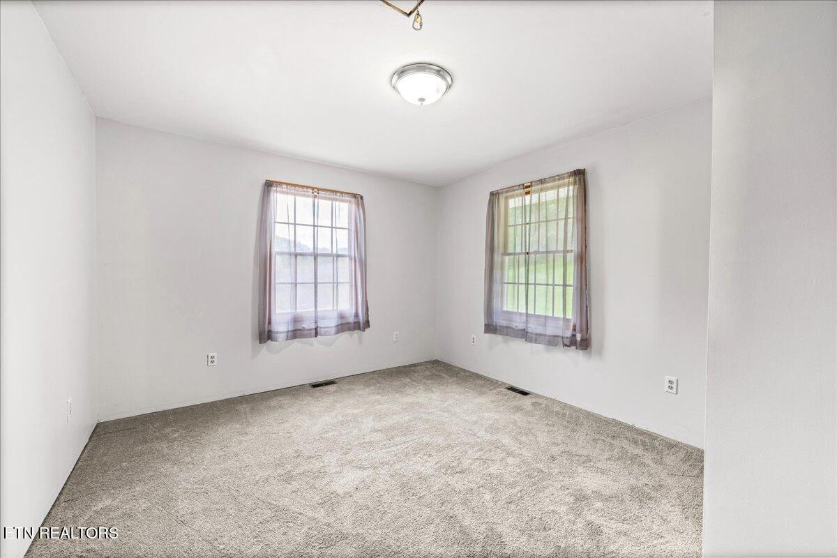 264&268 Little Cove Creek Road Caryville TN 37714