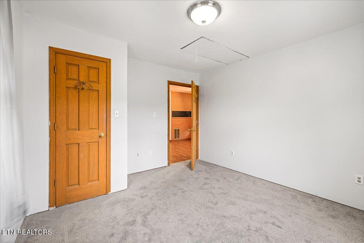 264&268 Little Cove Creek Road Caryville TN 37714