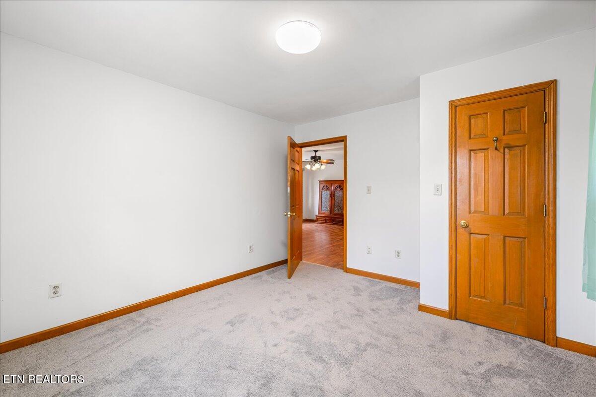 264&268 Little Cove Creek Road Caryville TN 37714