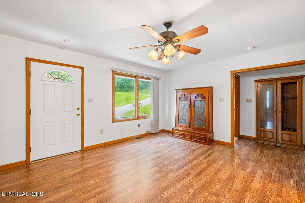 264&268 Little Cove Creek Road Caryville TN 37714