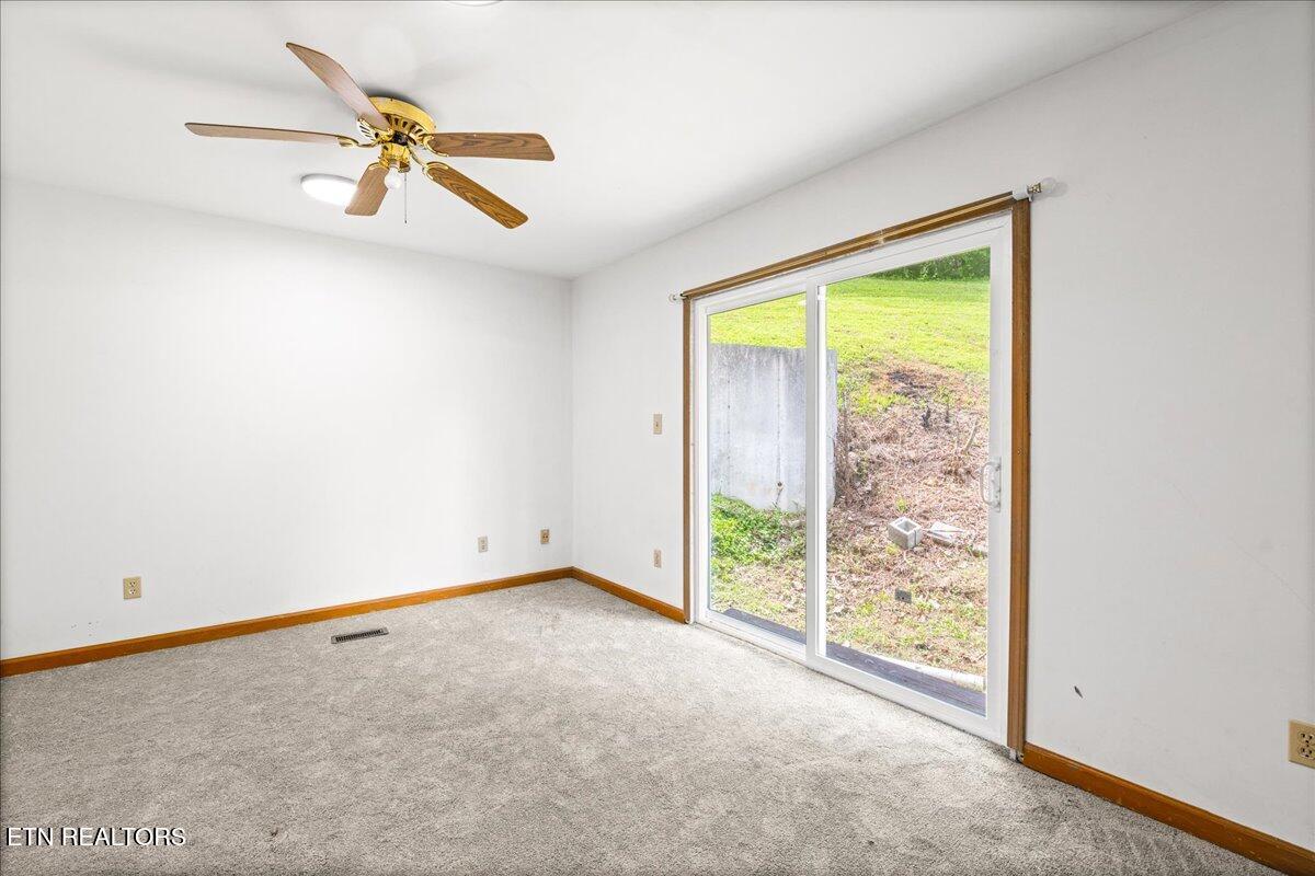 264&268 Little Cove Creek Road Caryville TN 37714