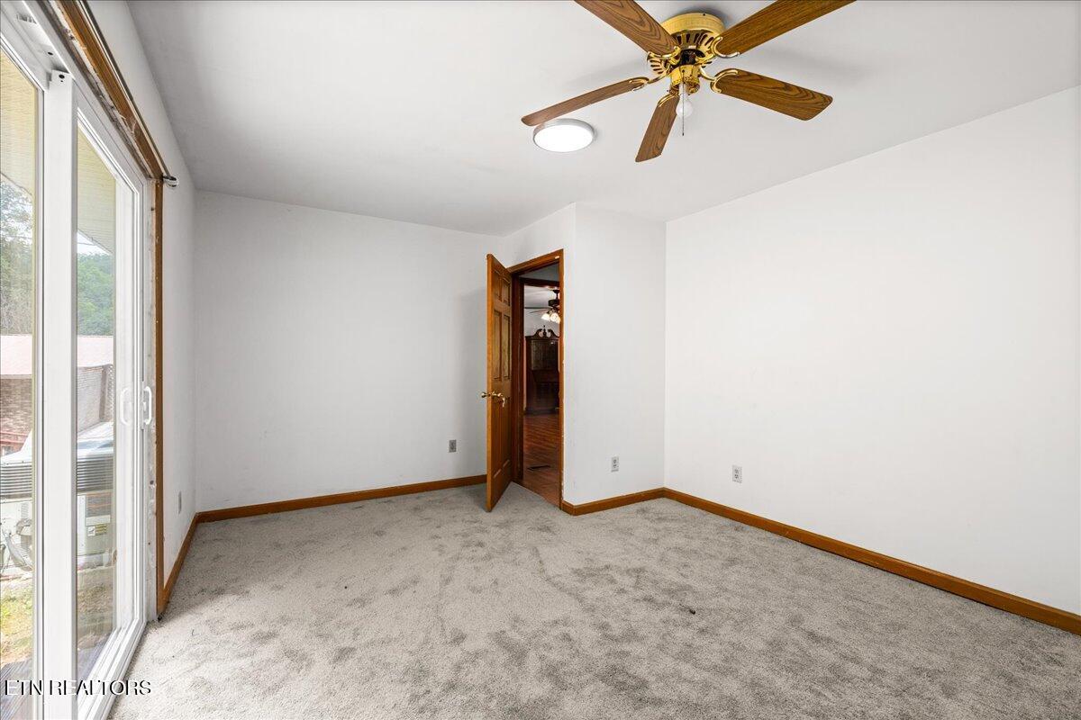 264&268 Little Cove Creek Road Caryville TN 37714