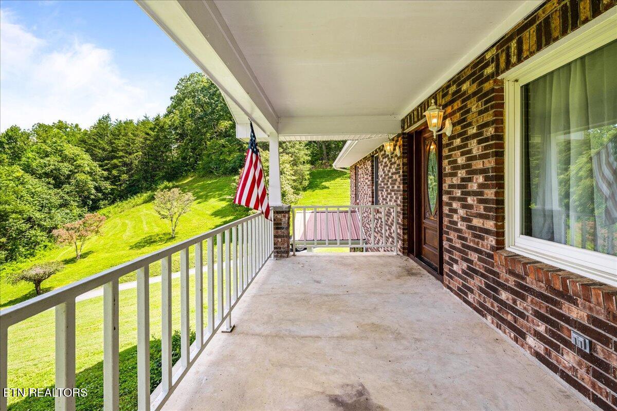 264&268 Little Cove Creek Road Caryville TN 37714