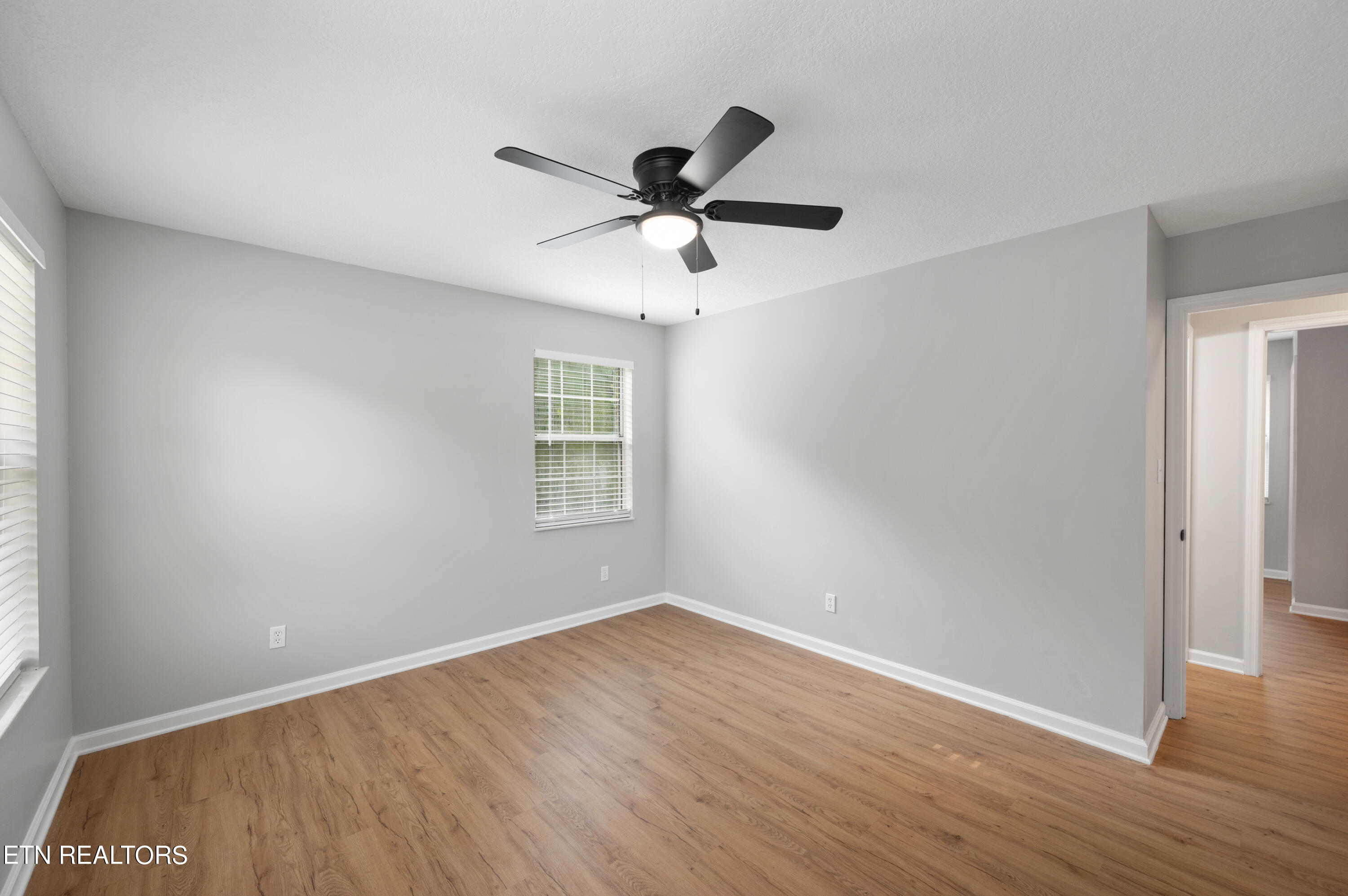 9708 Smoky Row Road Strawberry Plains TN 37871