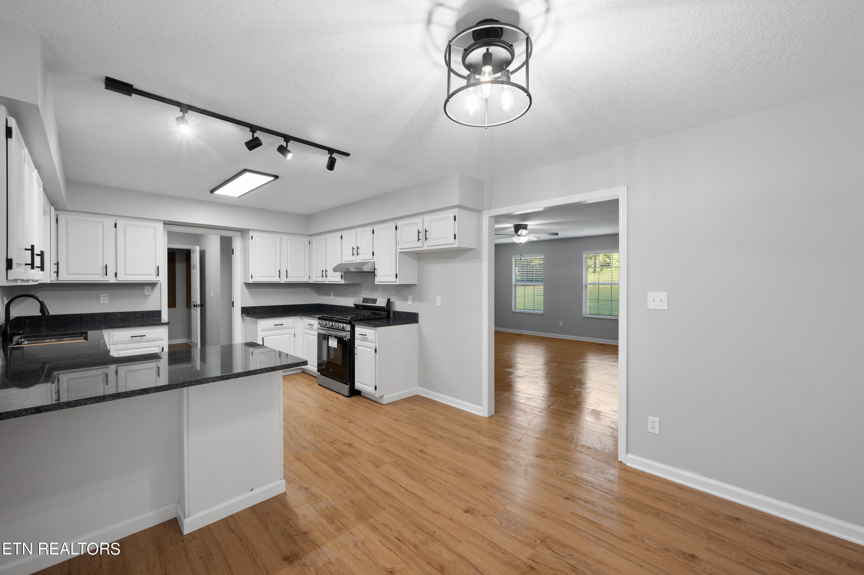 9708 Smoky Row Road Strawberry Plains TN 37871