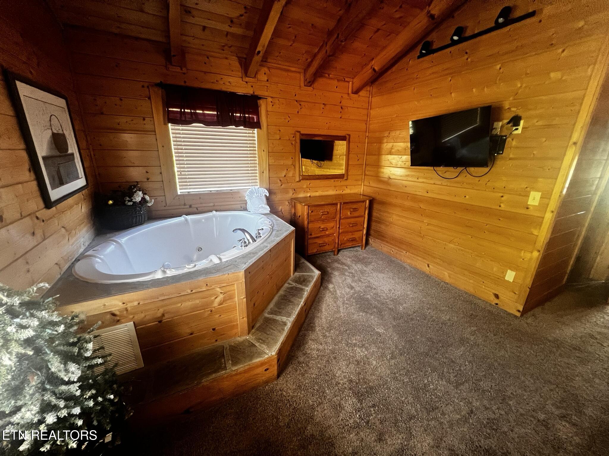 3216 White Falcon Way Pigeon Forge TN 37863