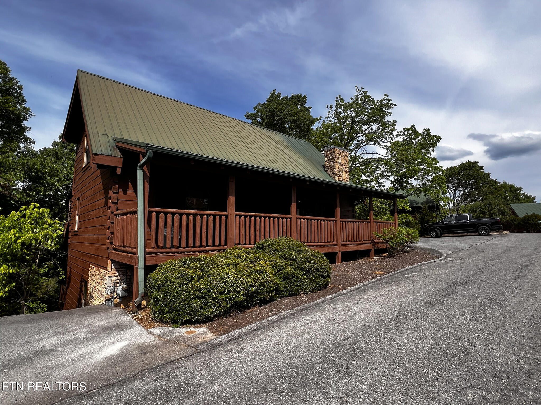 3216 White Falcon Way Pigeon Forge TN 37863