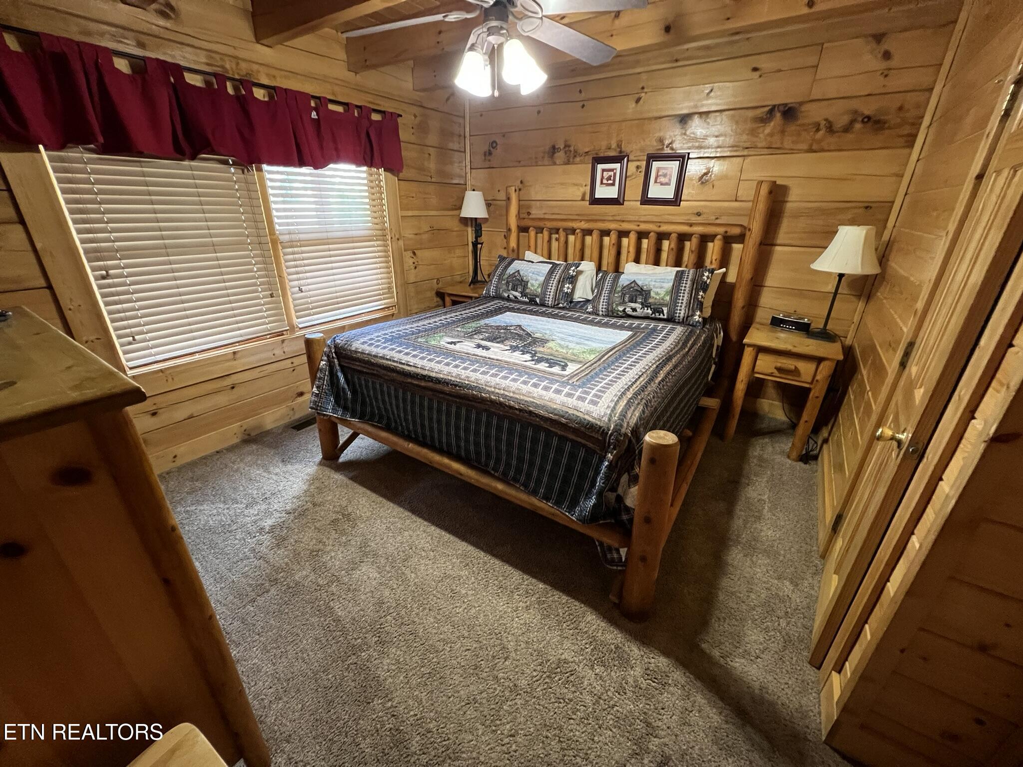 3216 White Falcon Way Pigeon Forge TN 37863