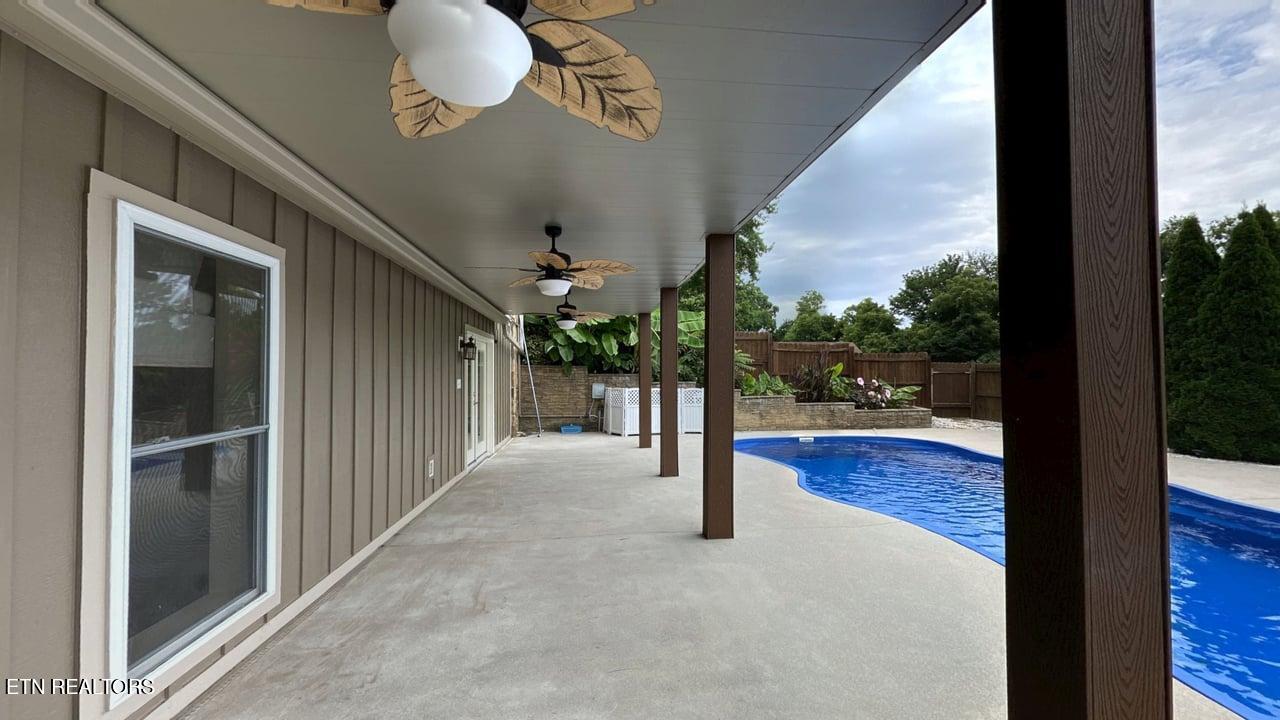 10100 El Pinar Drive Knoxville TN 37922