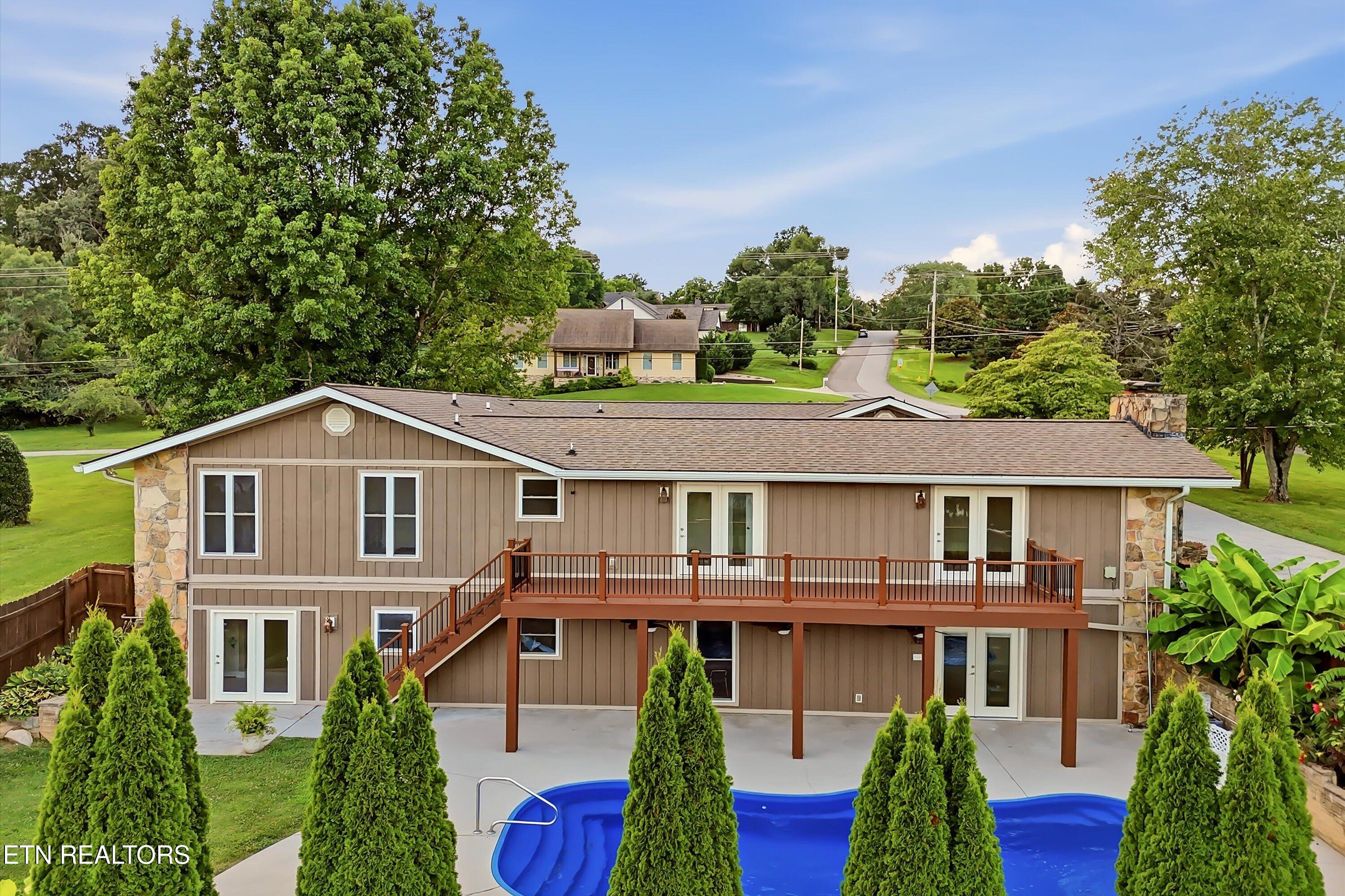 10100 El Pinar Drive Knoxville TN 37922