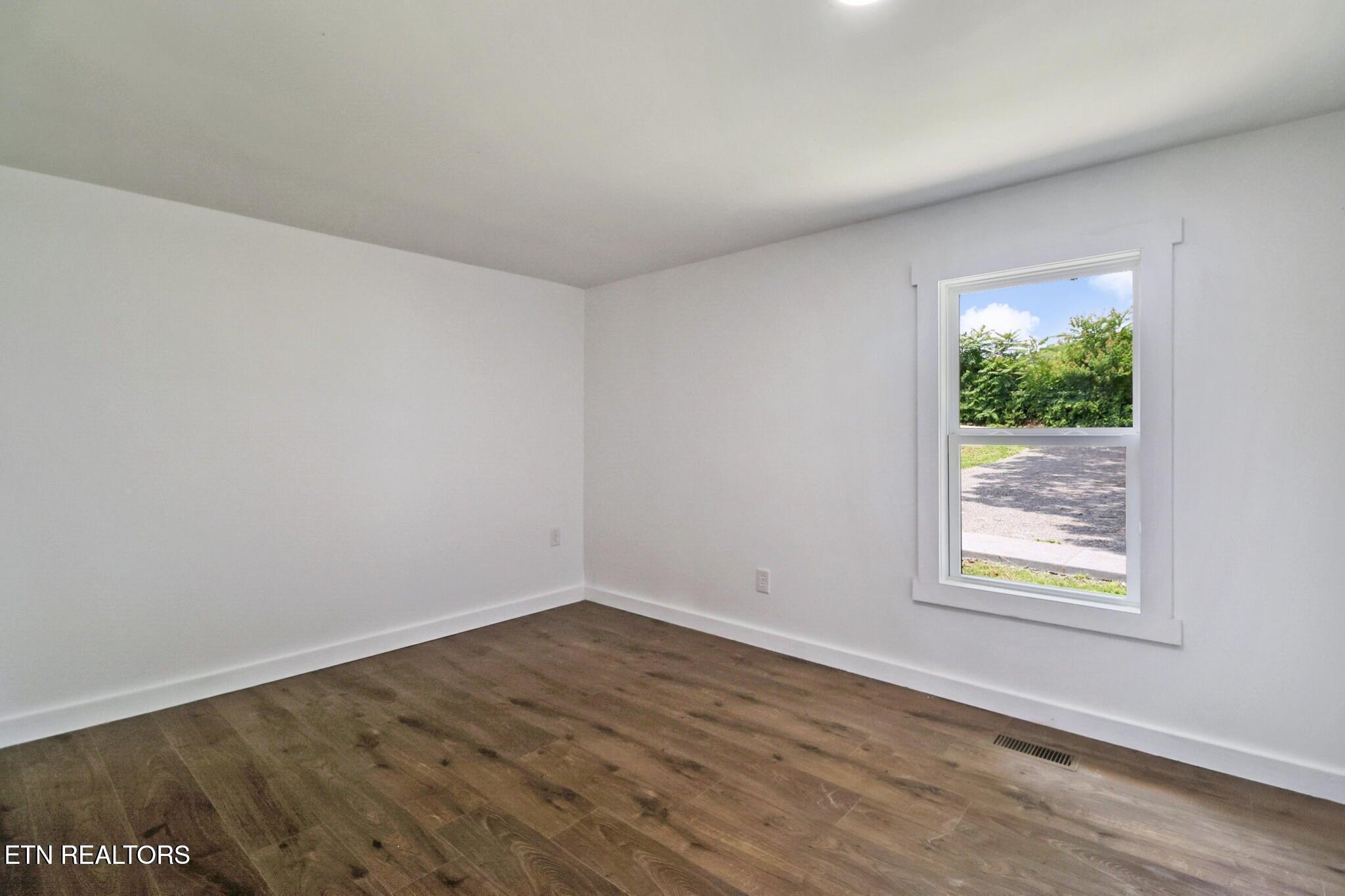 1095 Franklin Road Jamestown TN 38556