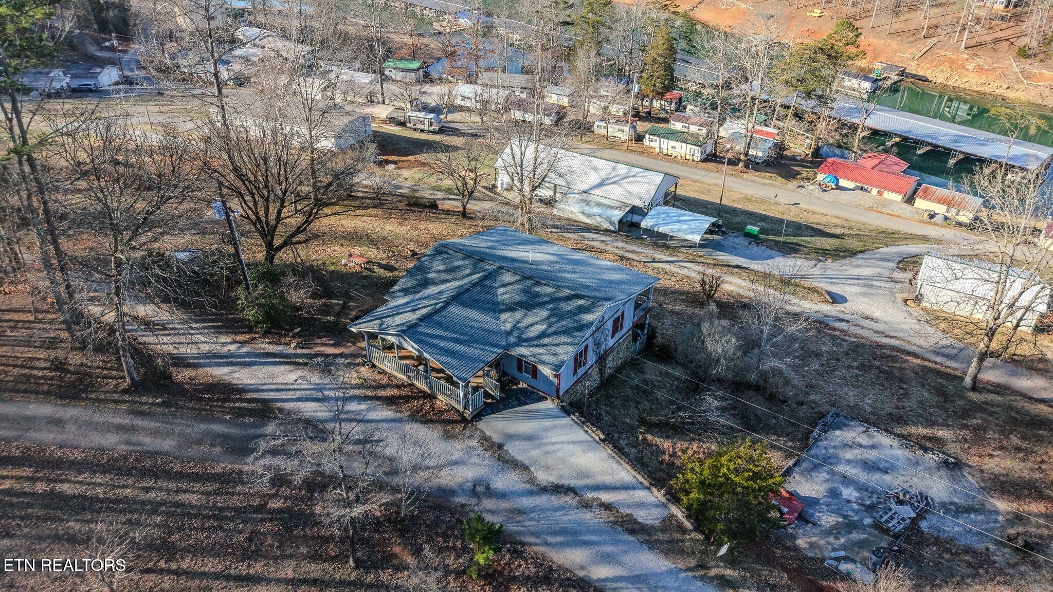 210 Last Lz Lane Speedwell TN 37870
