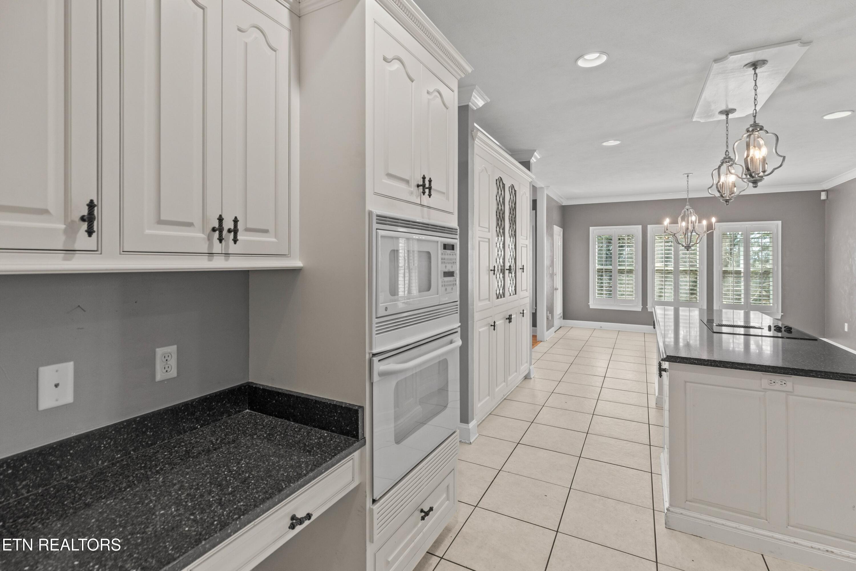 1075 St Ives Court Morristown TN 37814