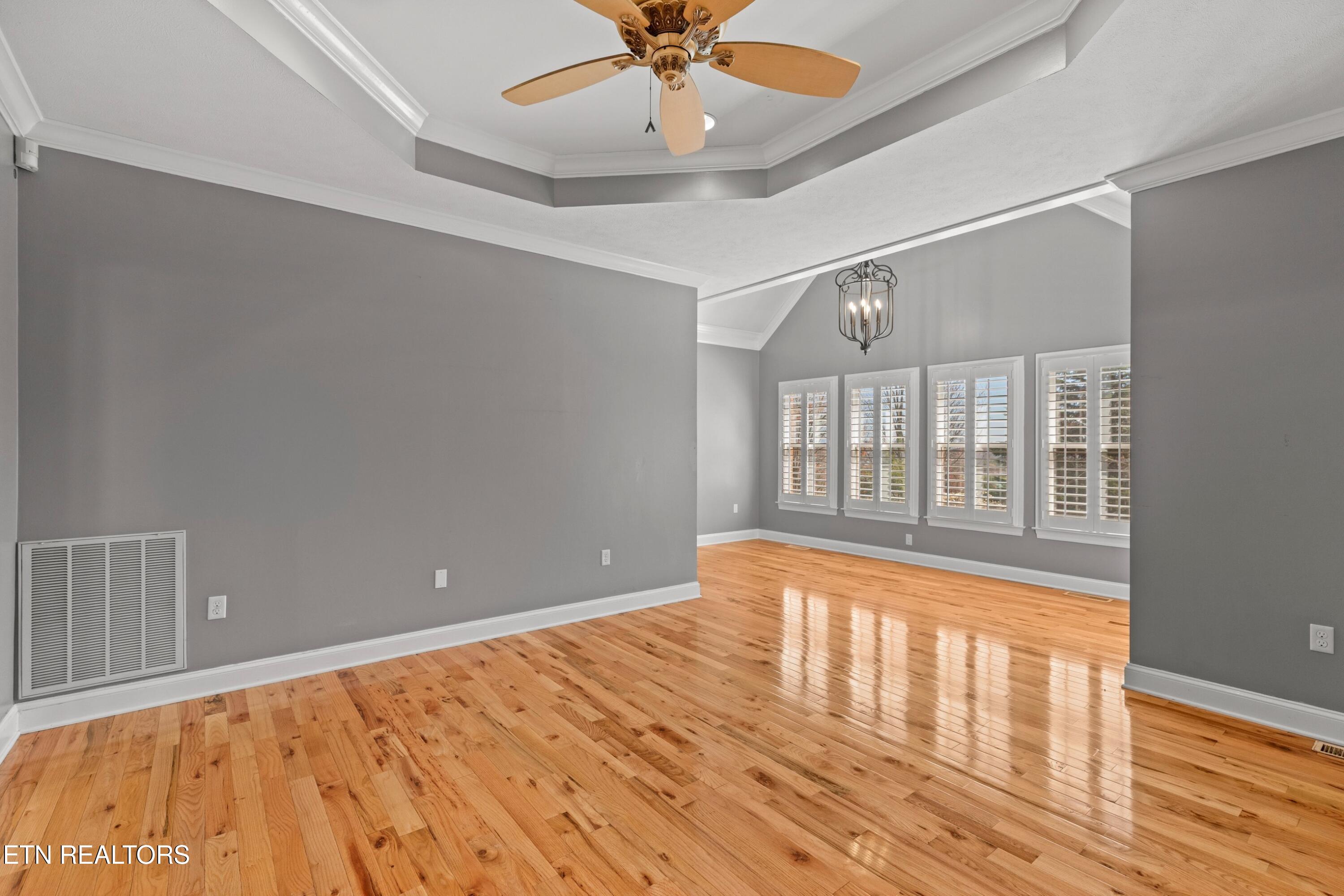 1075 St Ives Court Morristown TN 37814