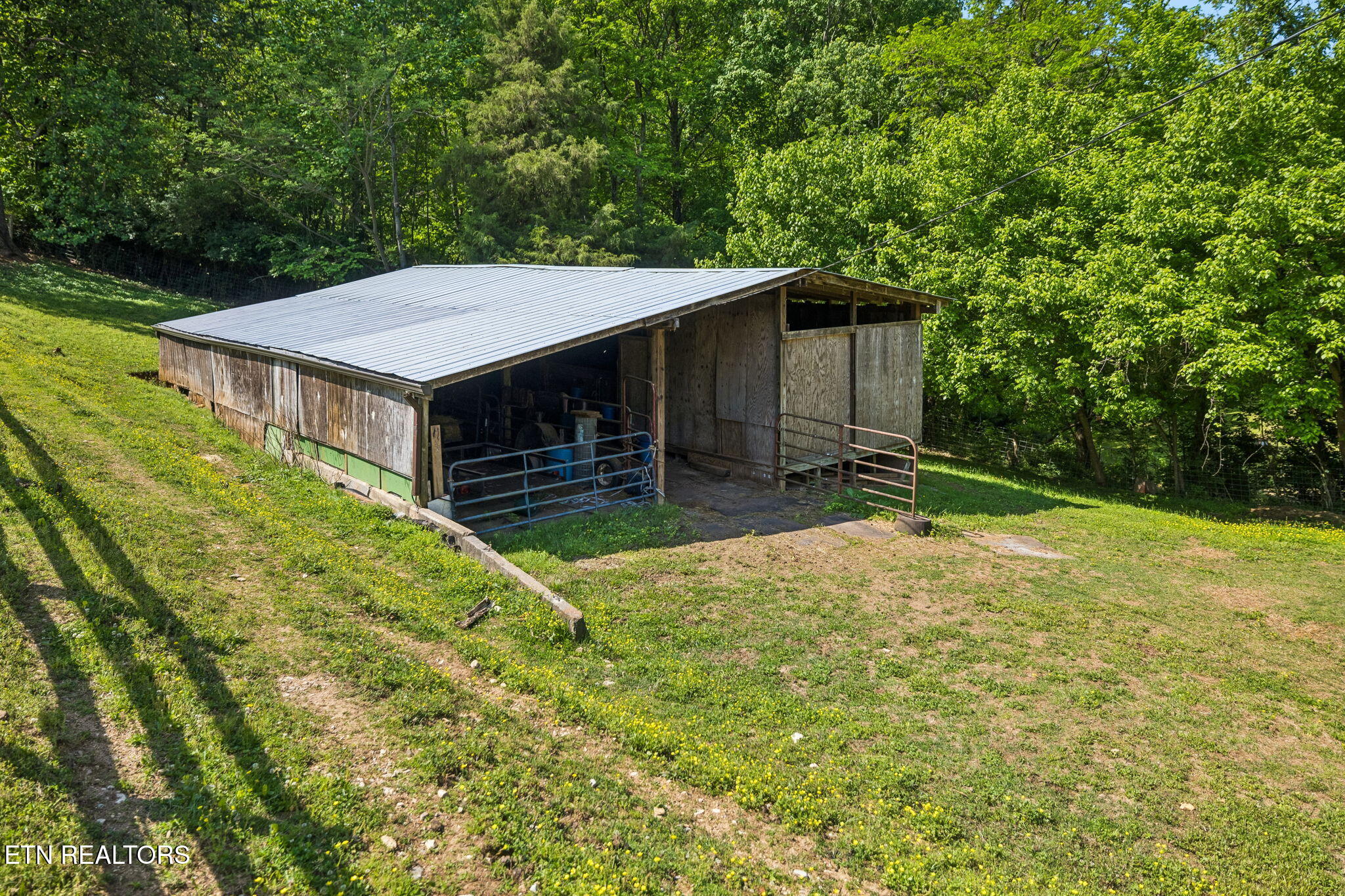 6911 Sevierville Pike Knoxville TN 37920