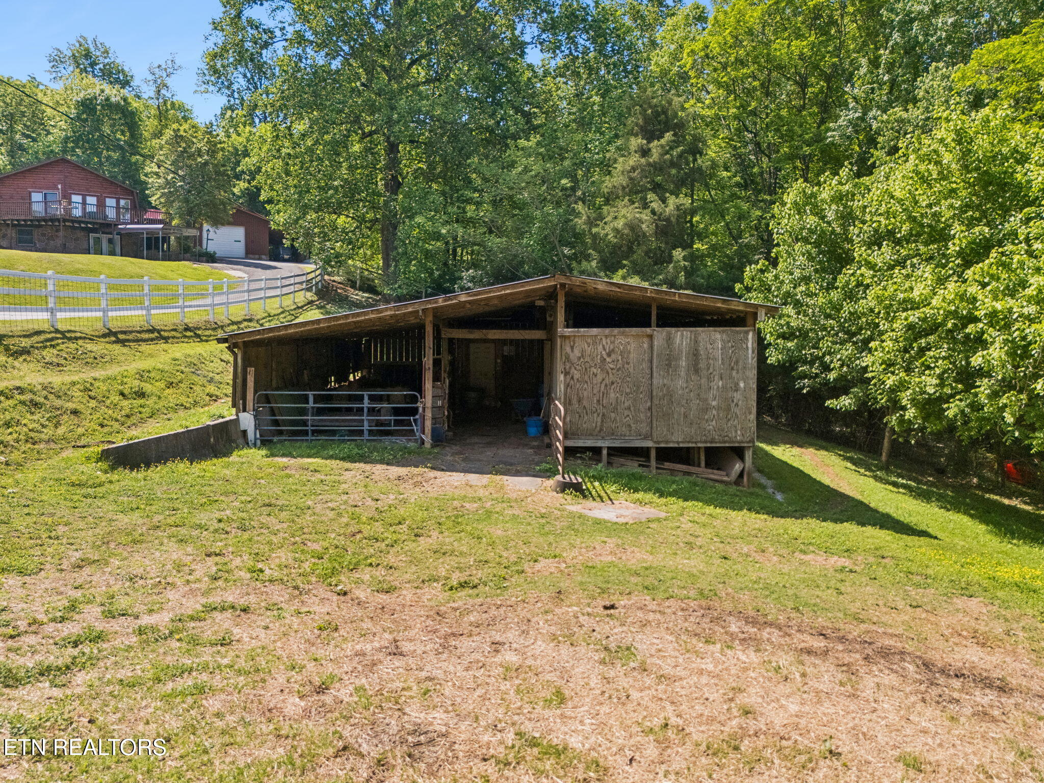 6911 Sevierville Pike Knoxville TN 37920
