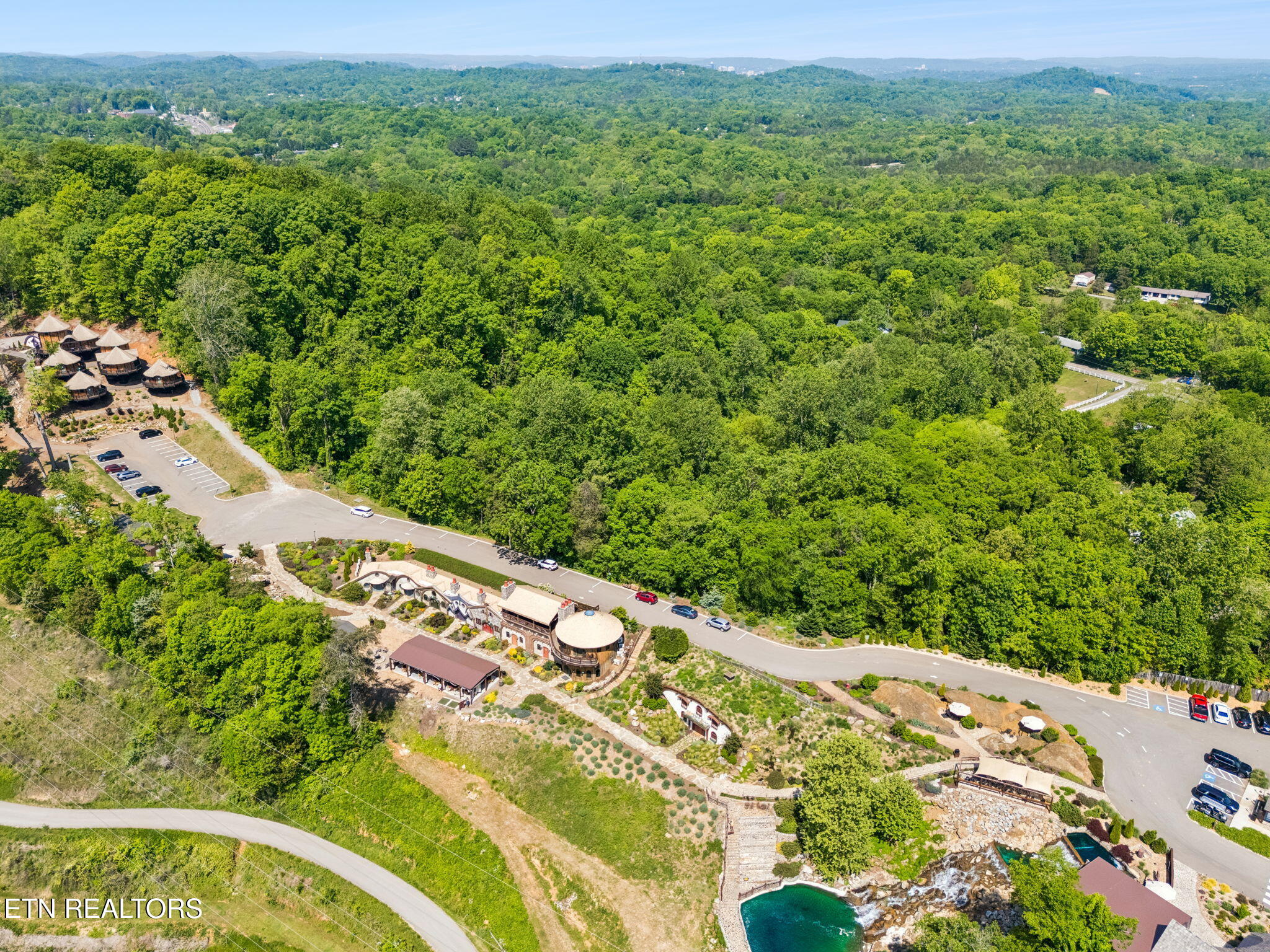 6911 Sevierville Pike Knoxville TN 37920