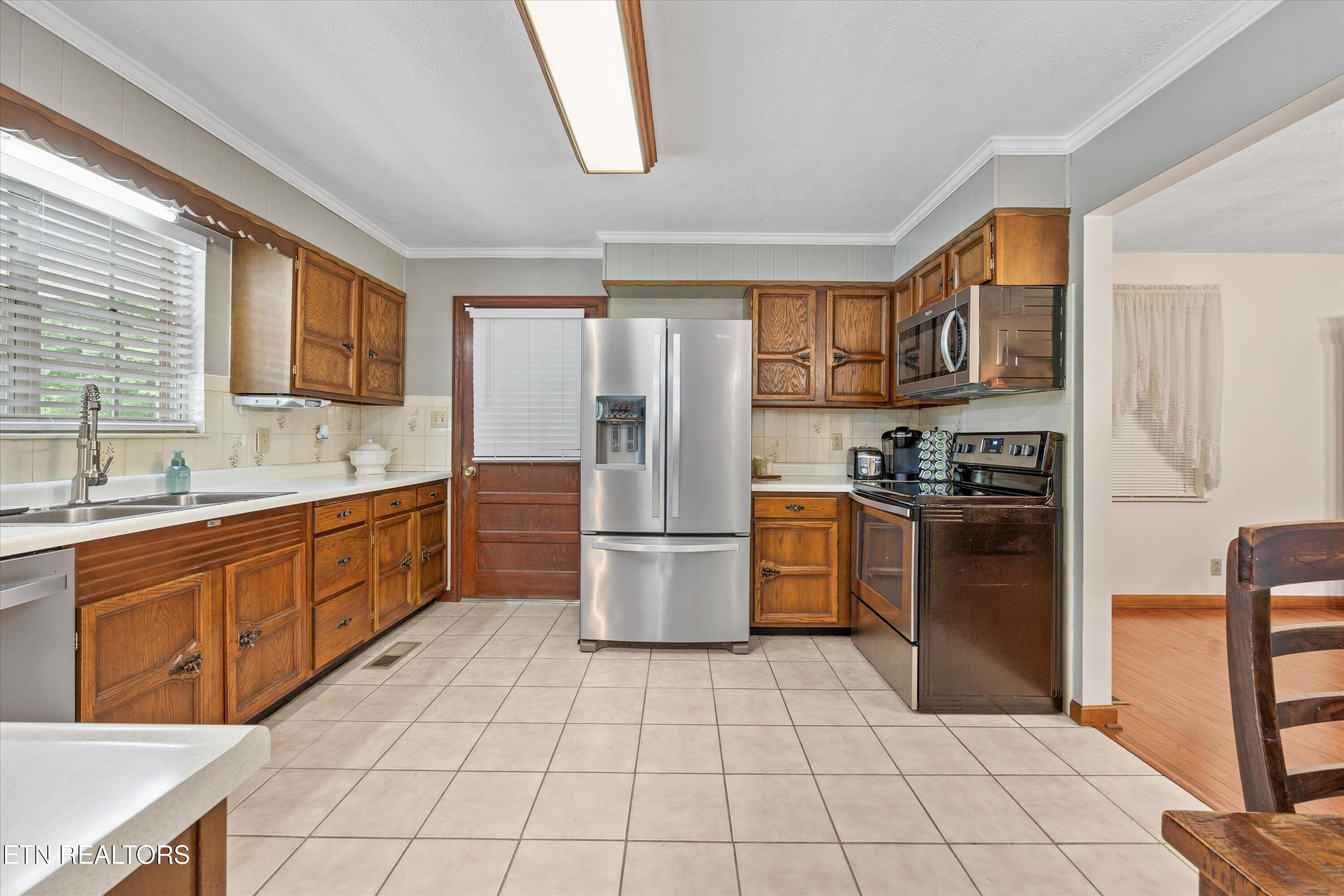 8028 Oak Ridge Highway Knoxville TN 37931