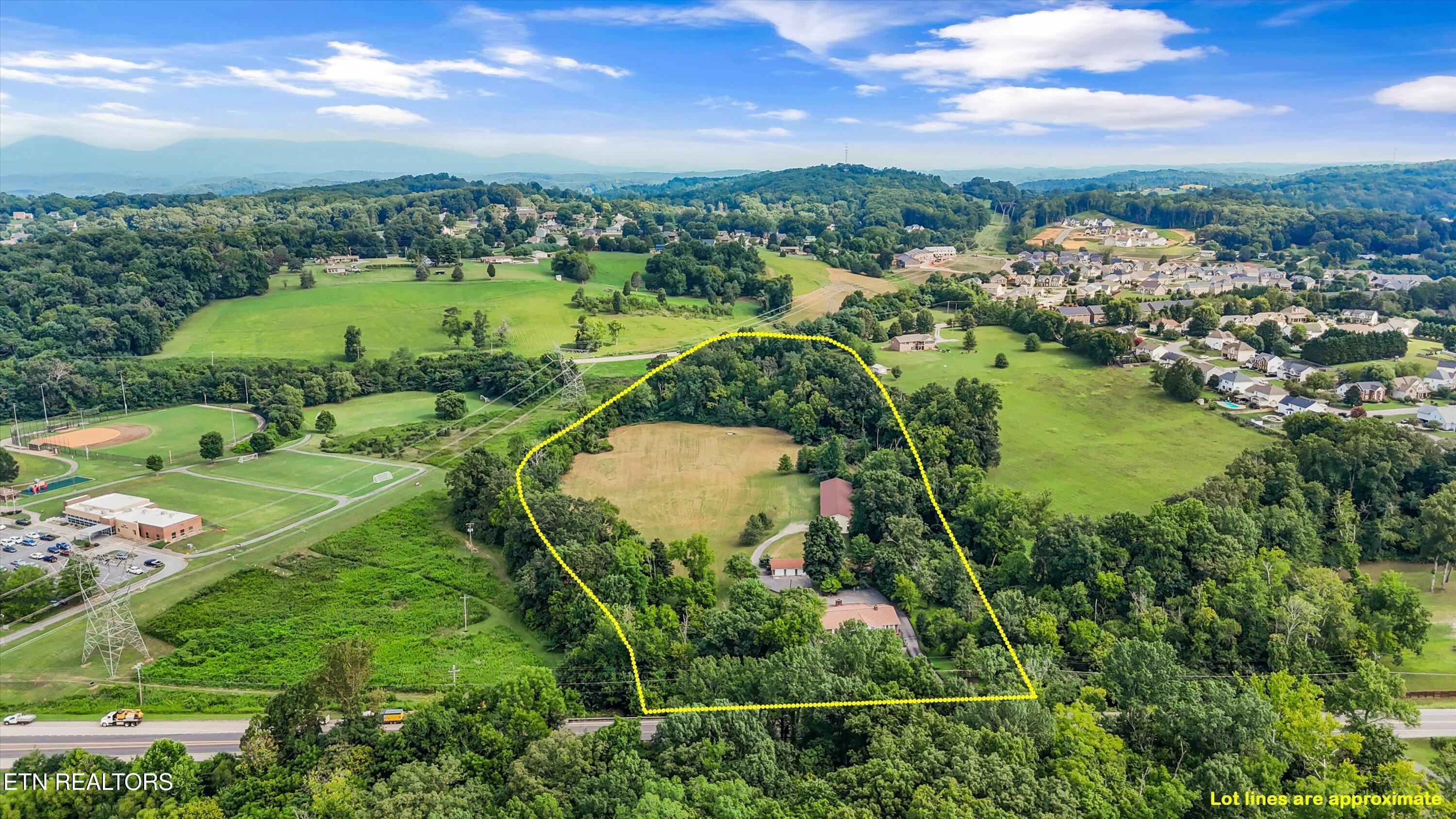 8028 Oak Ridge Highway Knoxville TN 37931