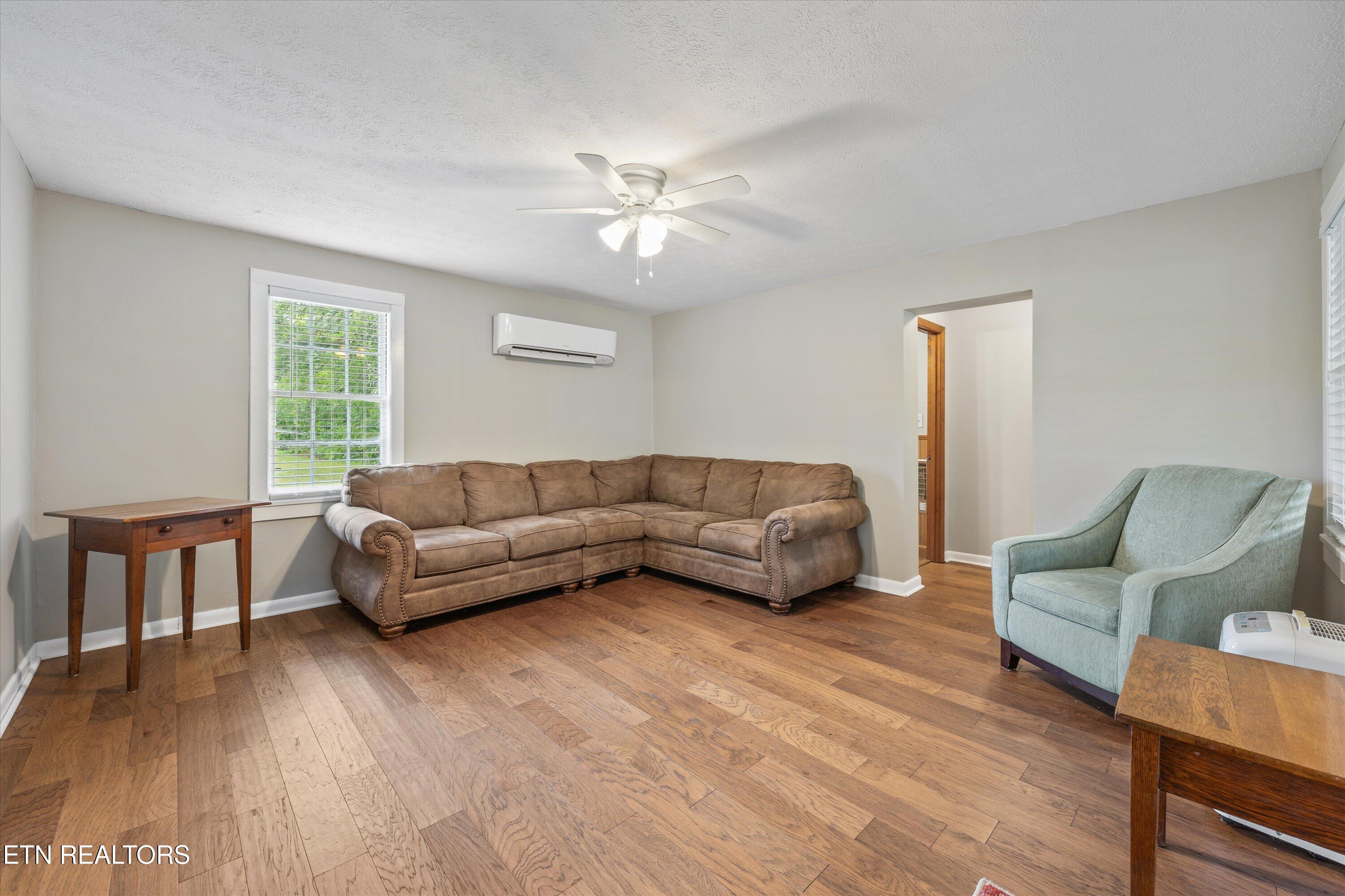 8028 Oak Ridge Highway Knoxville TN 37931