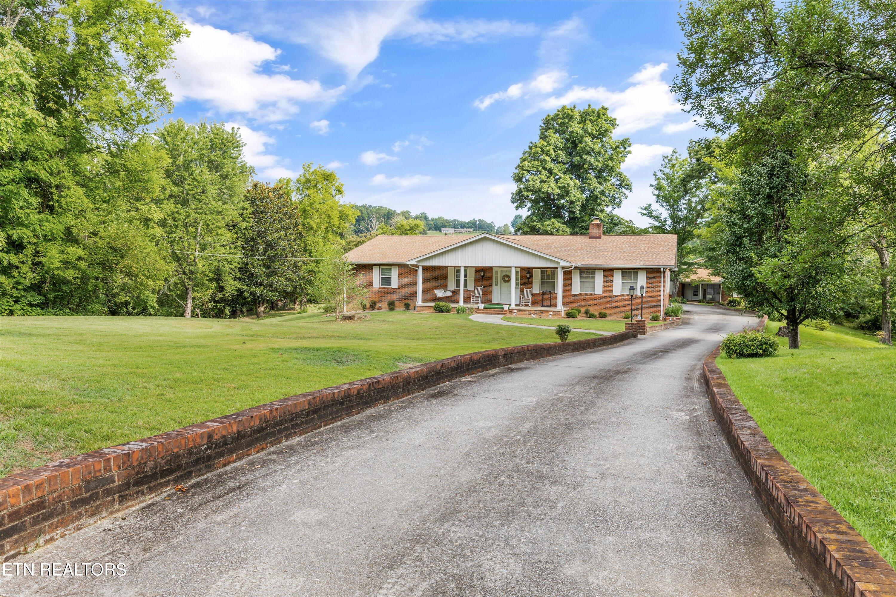 8028 Oak Ridge Highway Knoxville TN 37931