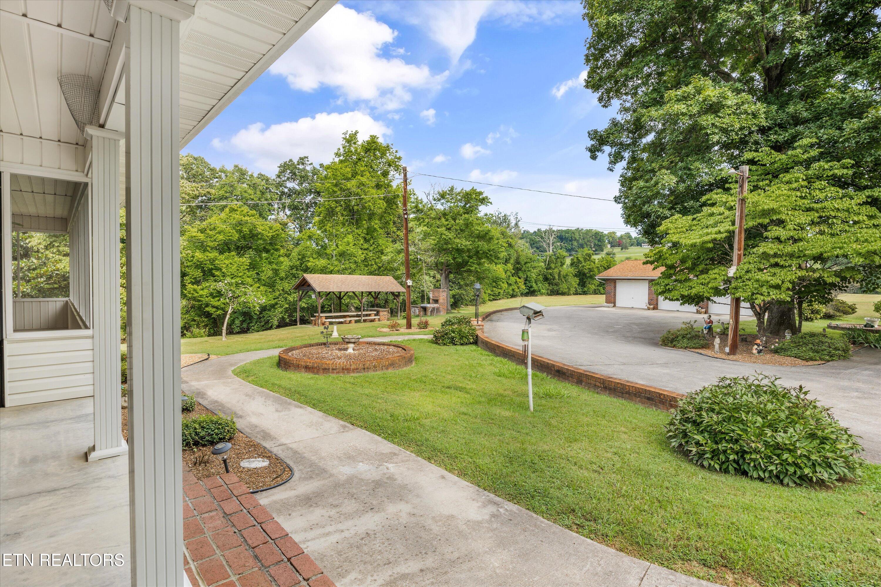 8028 Oak Ridge Highway Knoxville TN 37931