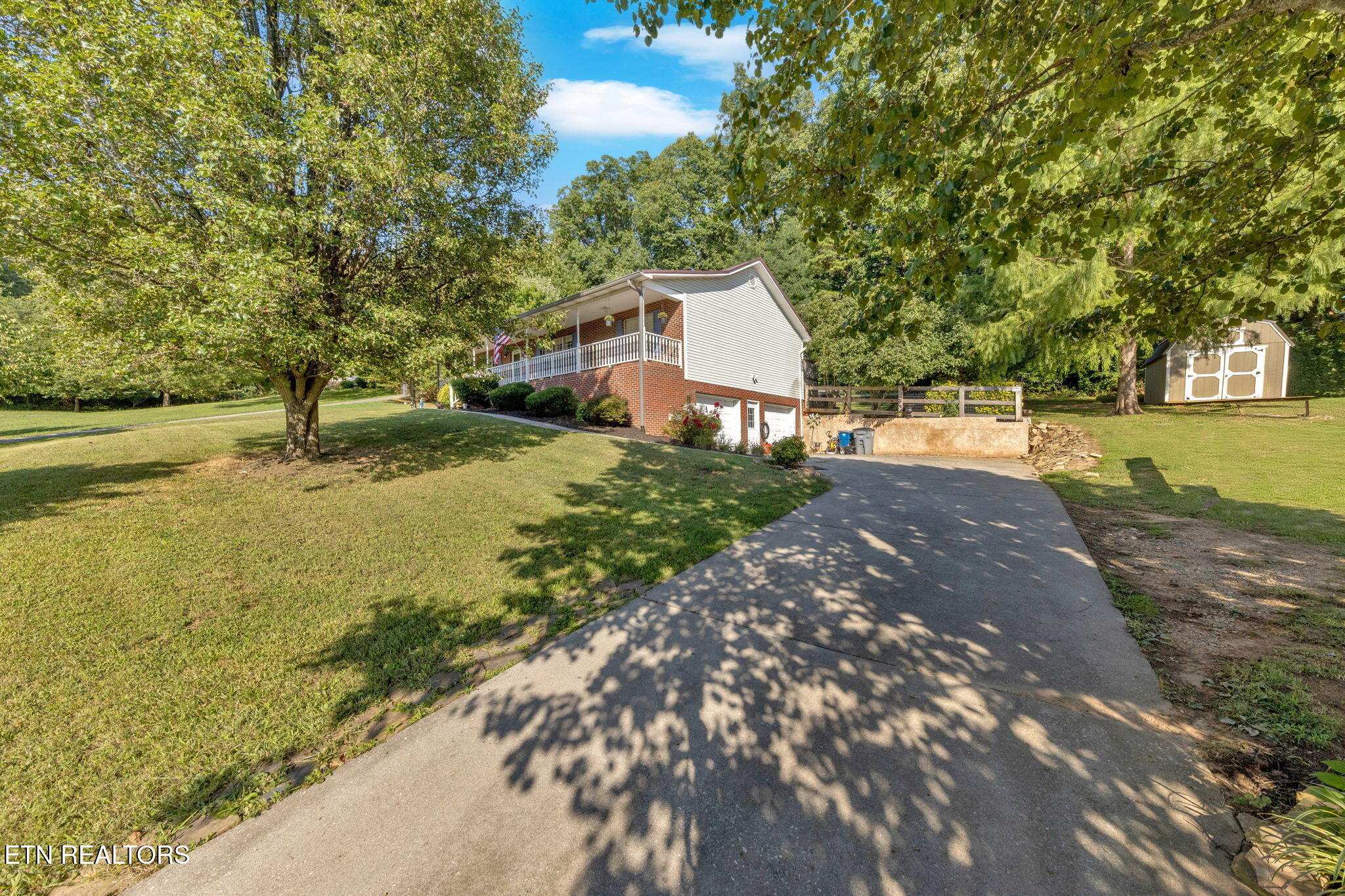 3721 Meadowland Drive Morristown TN 37814