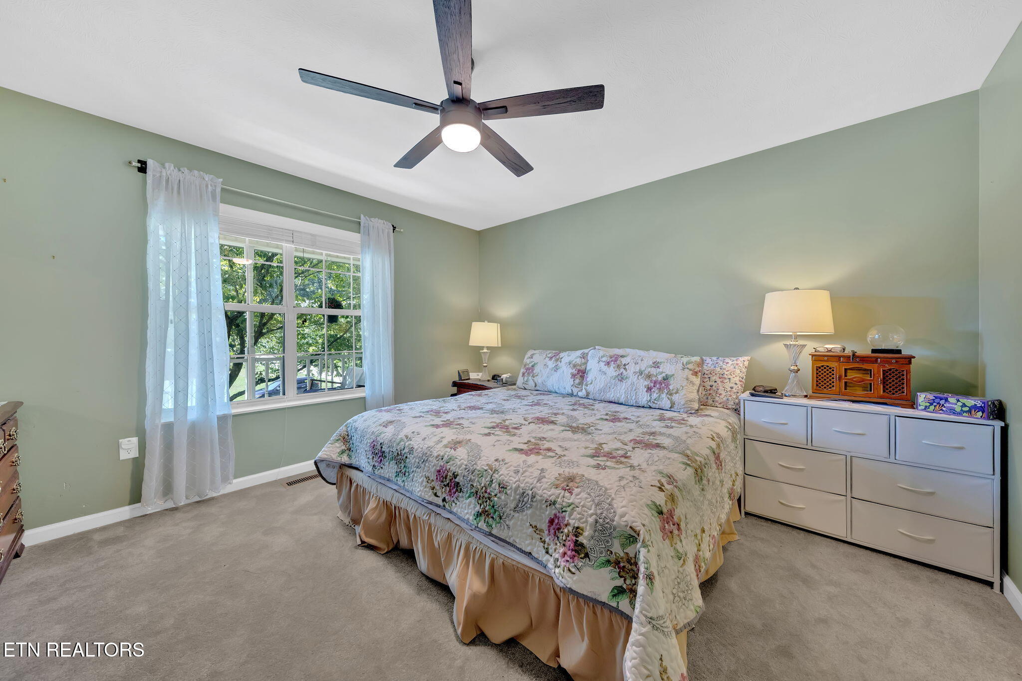 3721 Meadowland Drive Morristown TN 37814