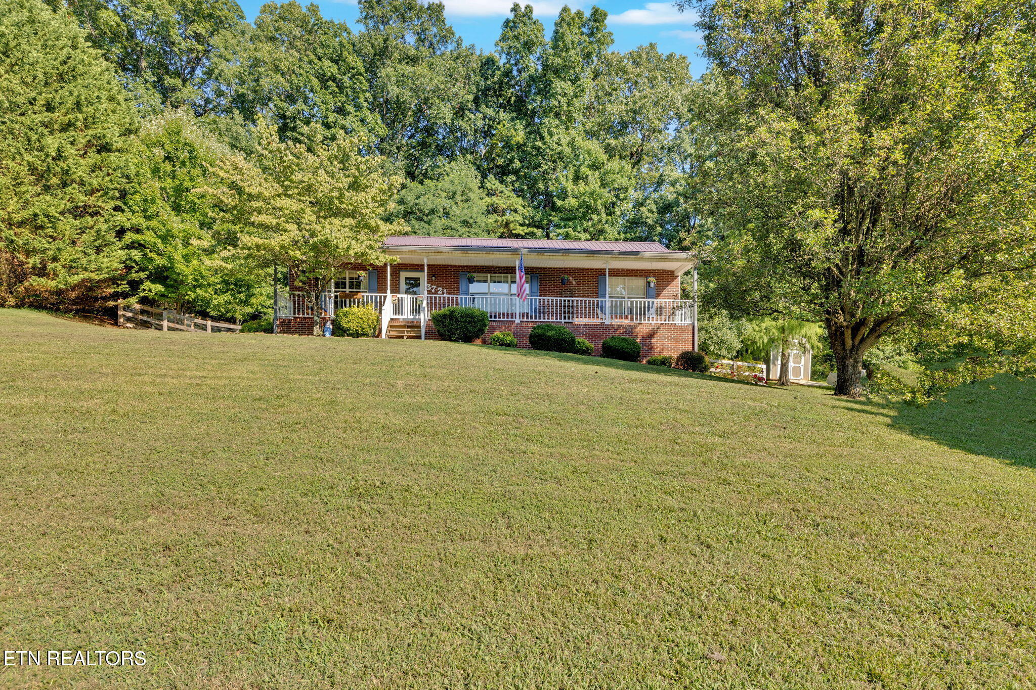 3721 Meadowland Drive Morristown TN 37814