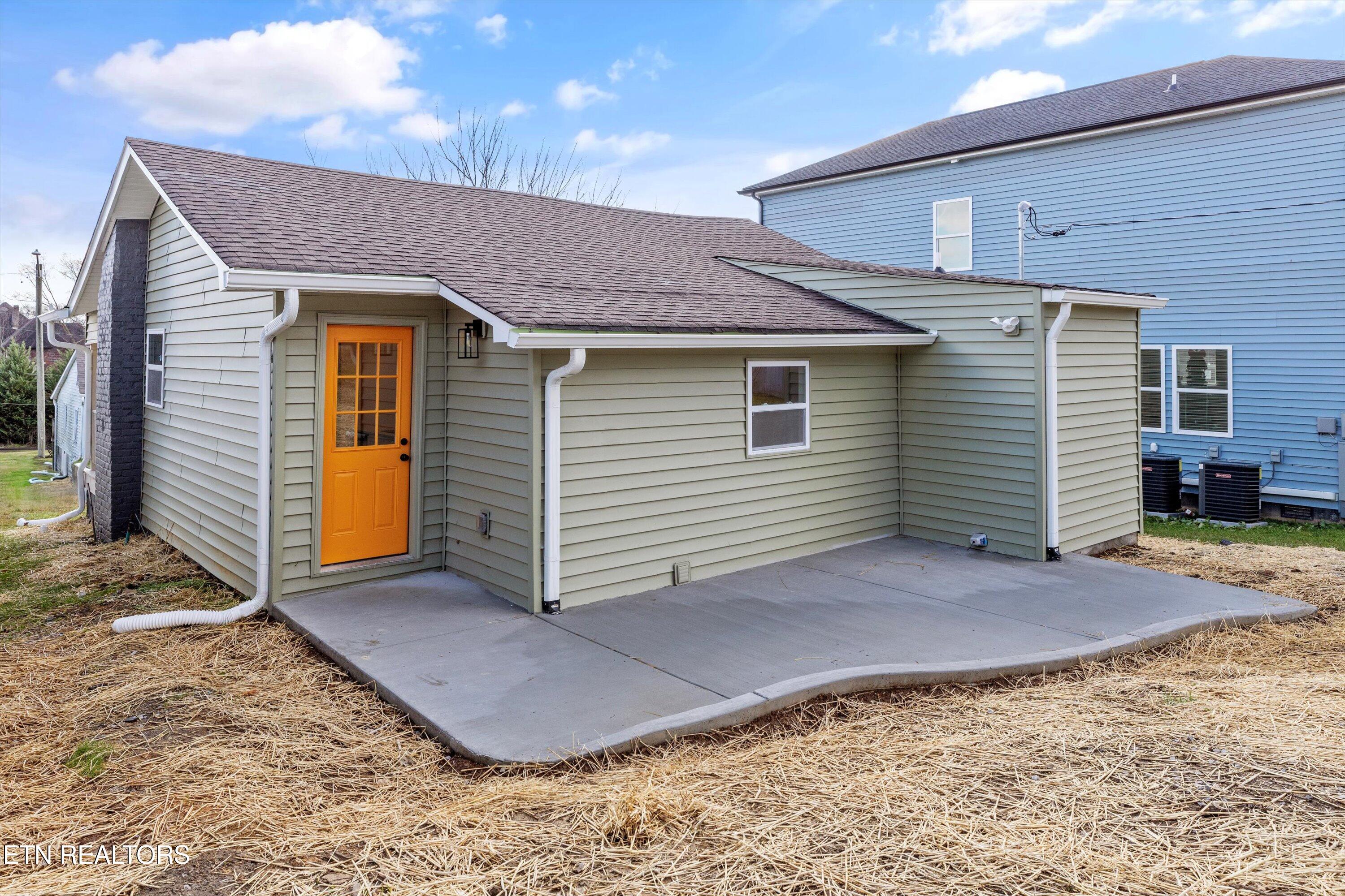 2325 E Glenwood Avenue Knoxville TN 37917
