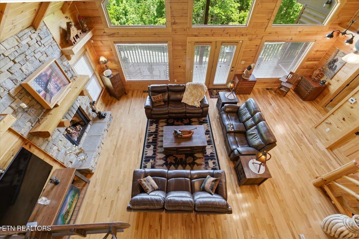 2732 Cayanne Road Cosby TN 37722