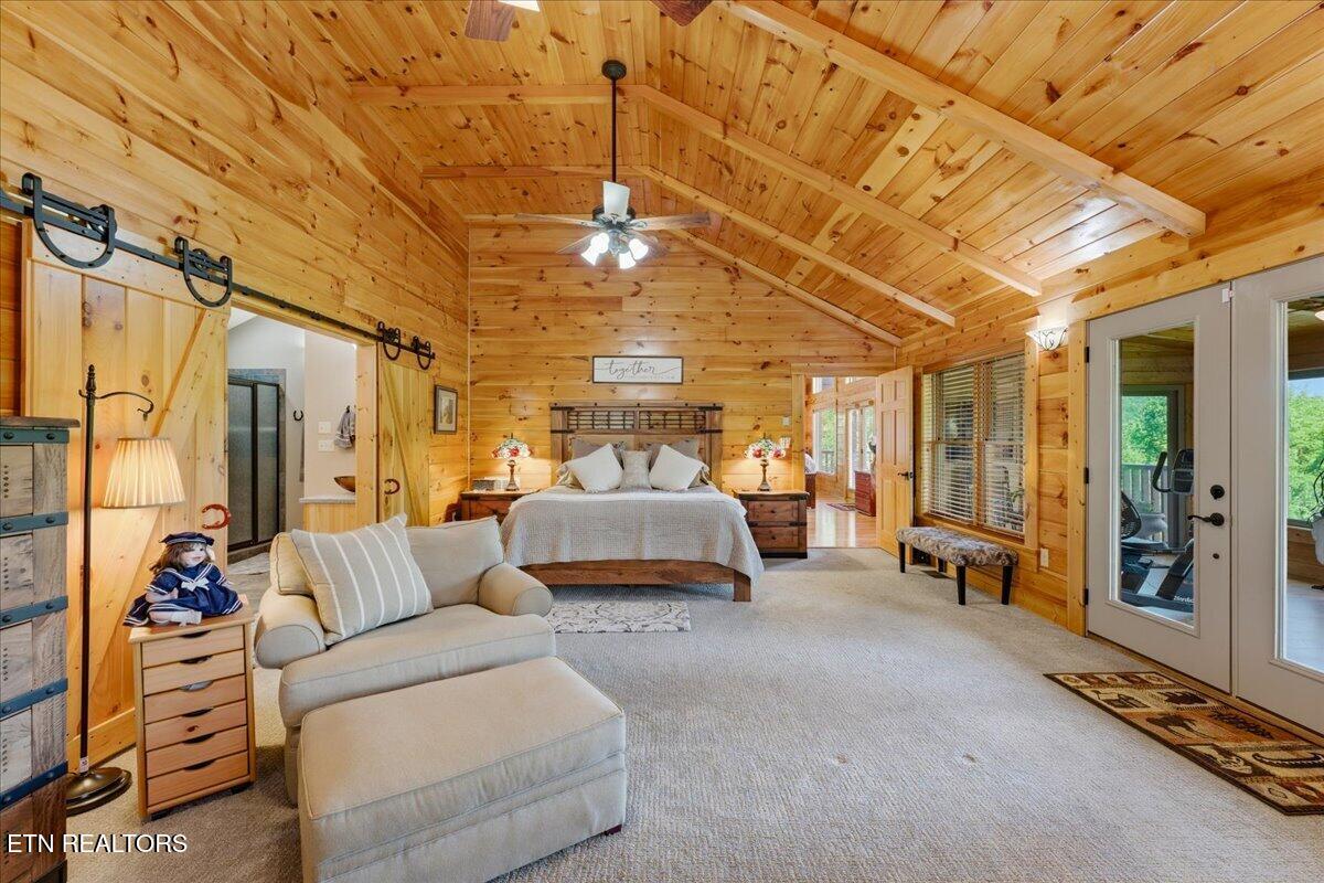 2732 Cayanne Road Cosby TN 37722