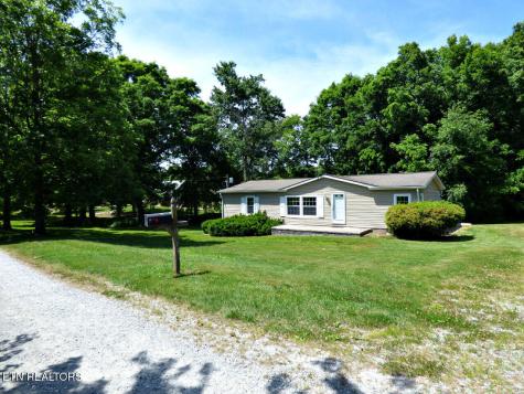 1013 Tara View Way White Pine TN 37890