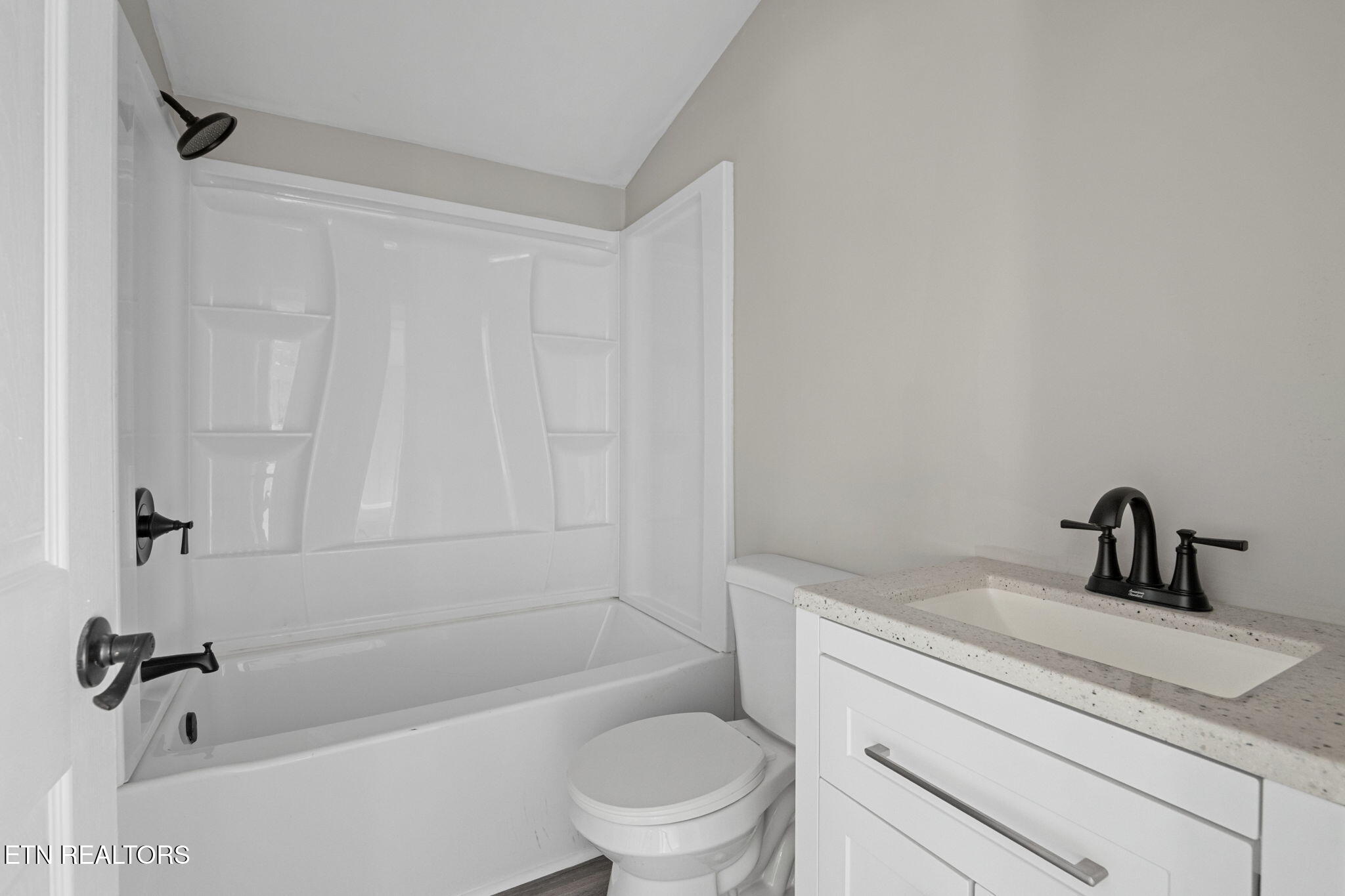 303 Hillcrest Street Clinton TN 37716