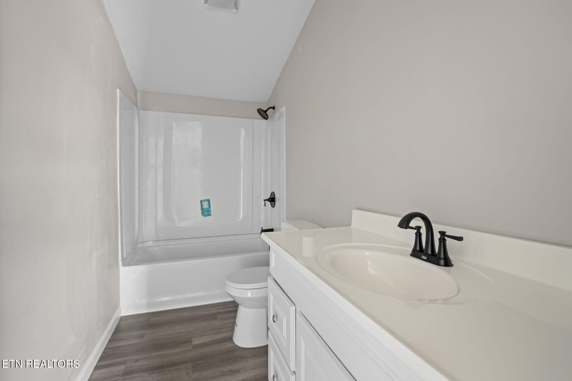 303 Hillcrest Street Clinton TN 37716