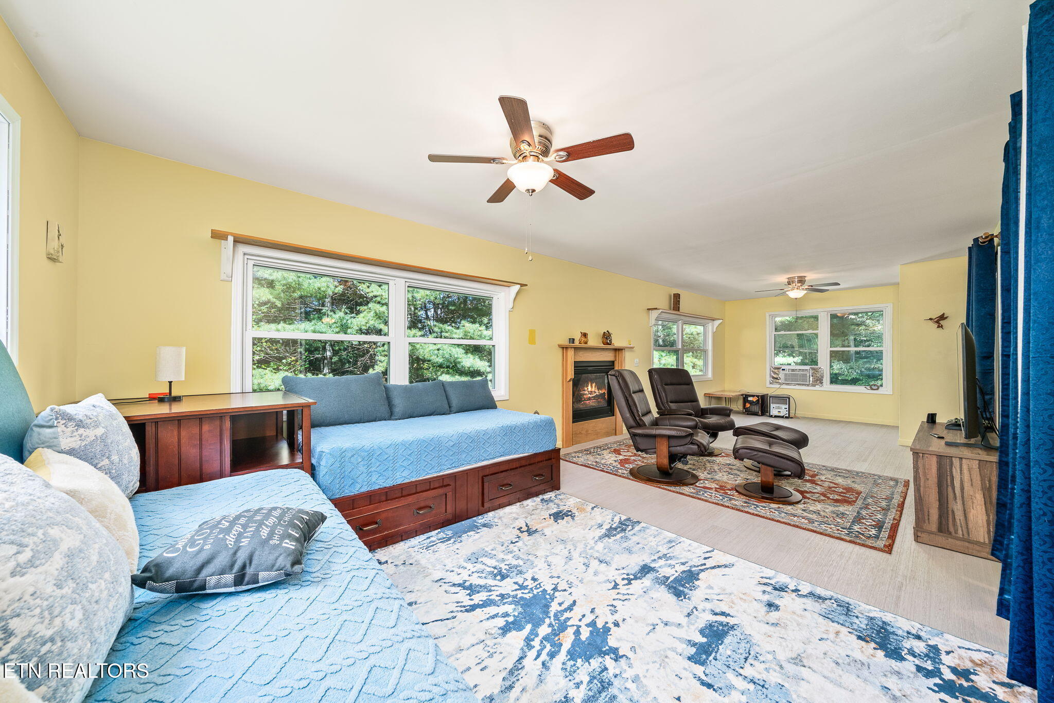 614 W Creston Road Crossville TN 38571