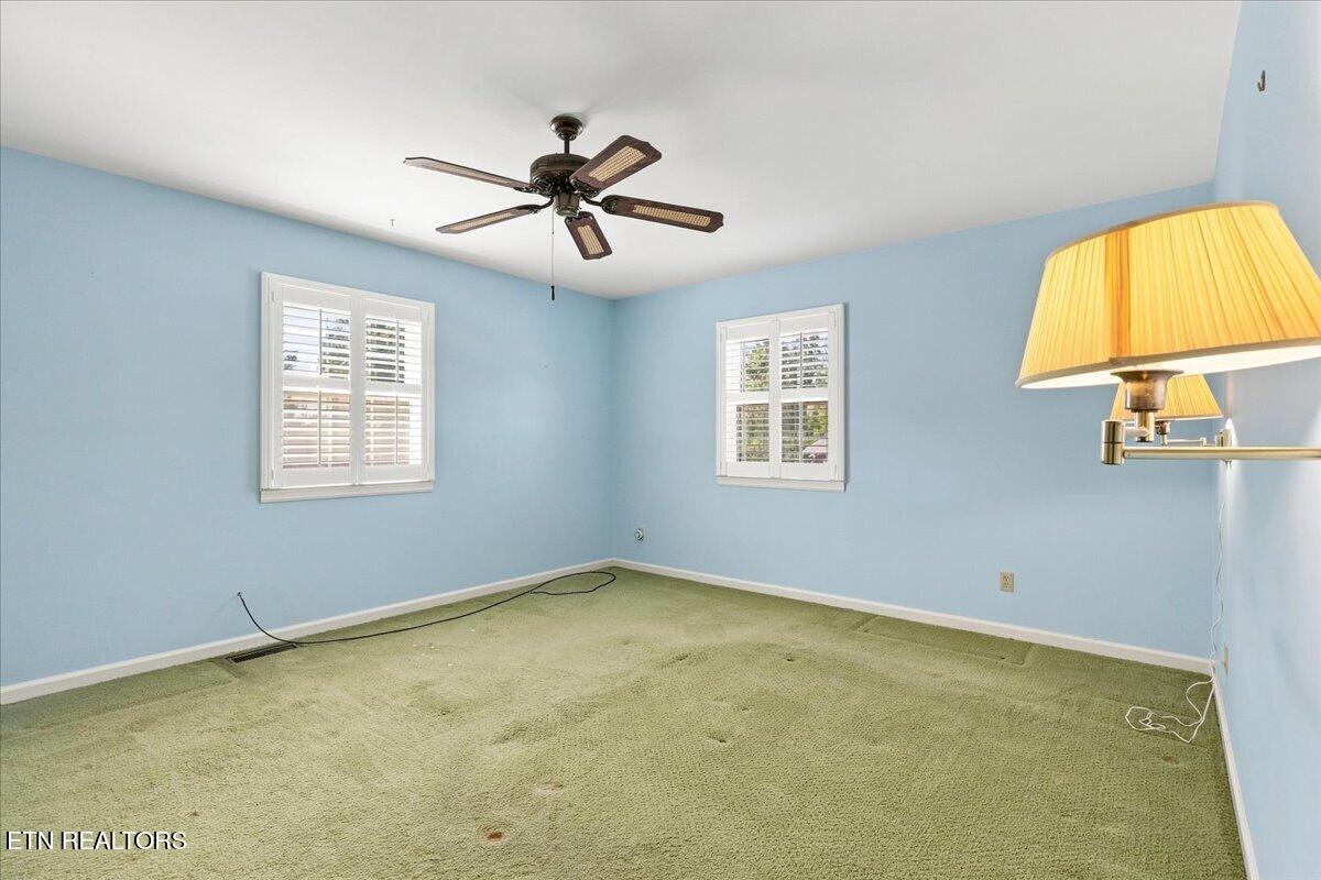 5304 Angeles Drive Knoxville TN 37918