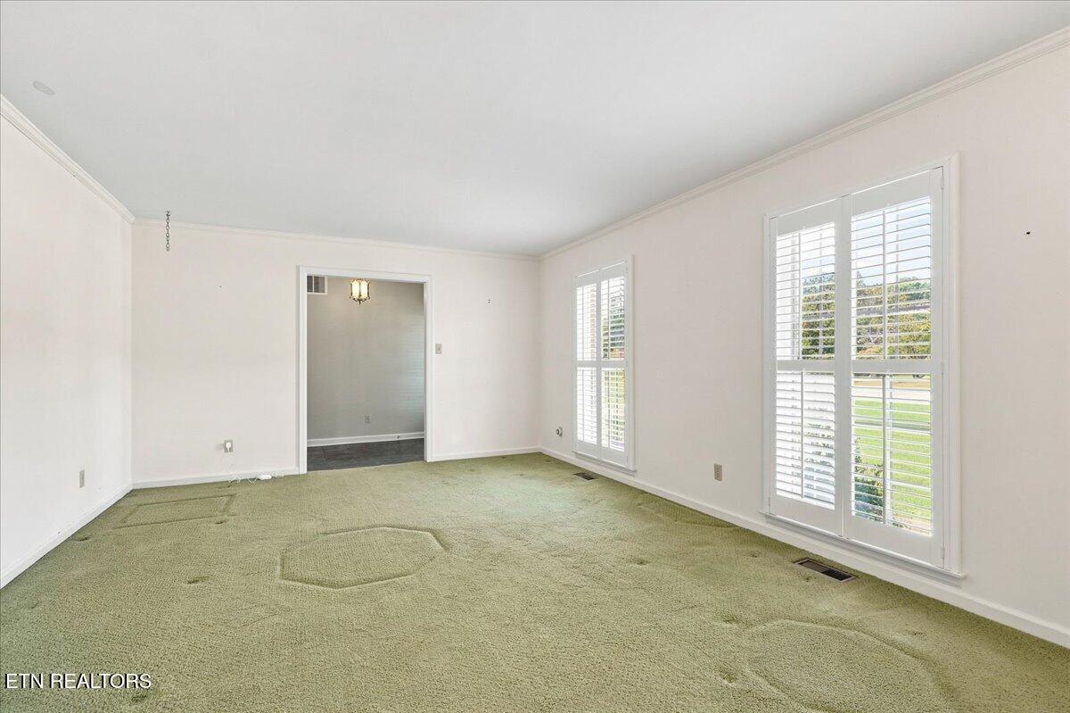 5304 Angeles Drive Knoxville TN 37918