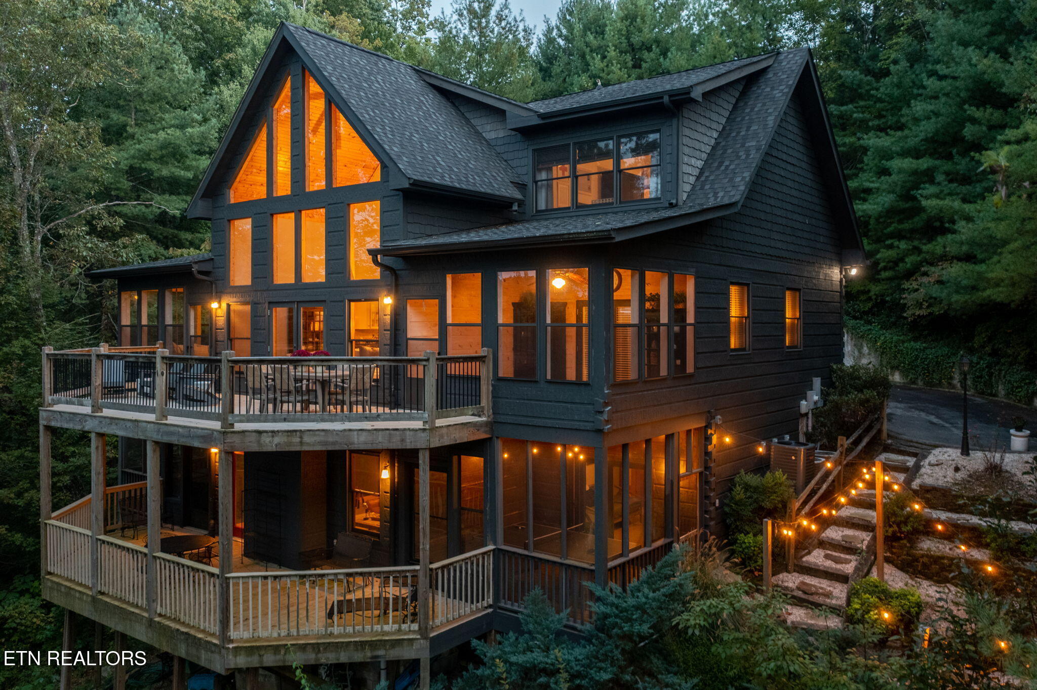 3148 Rocking Chair Lane Sevierville TN 37862