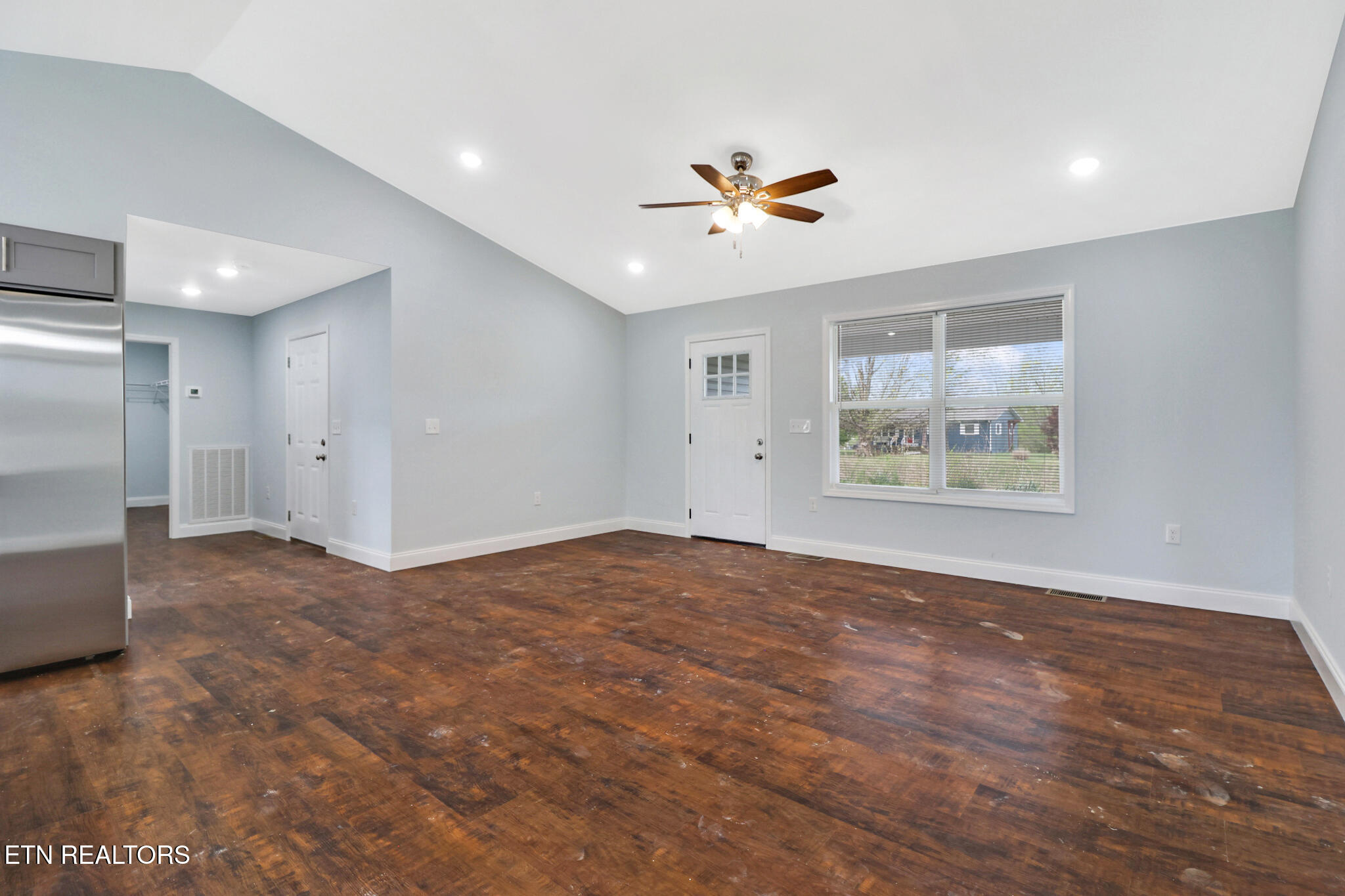 3695 Martha Washington Road Clarkrange TN 38553