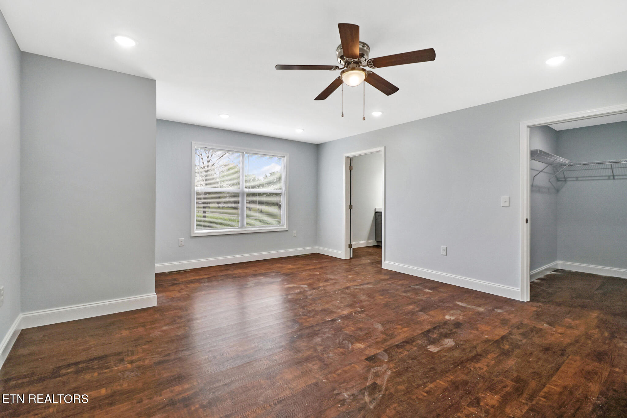3695 Martha Washington Road Clarkrange TN 38553