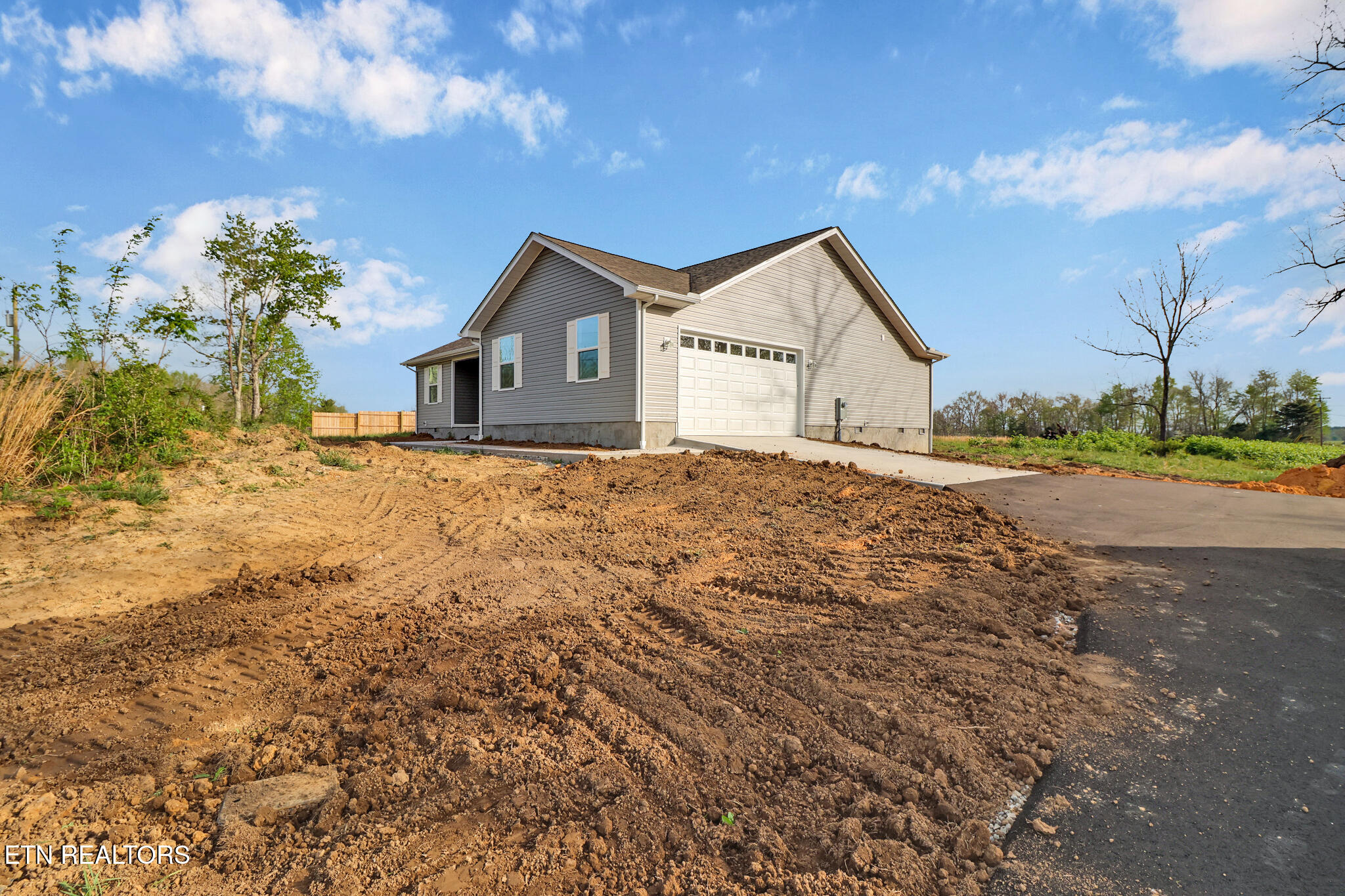 3695 Martha Washington Road Clarkrange TN 38553