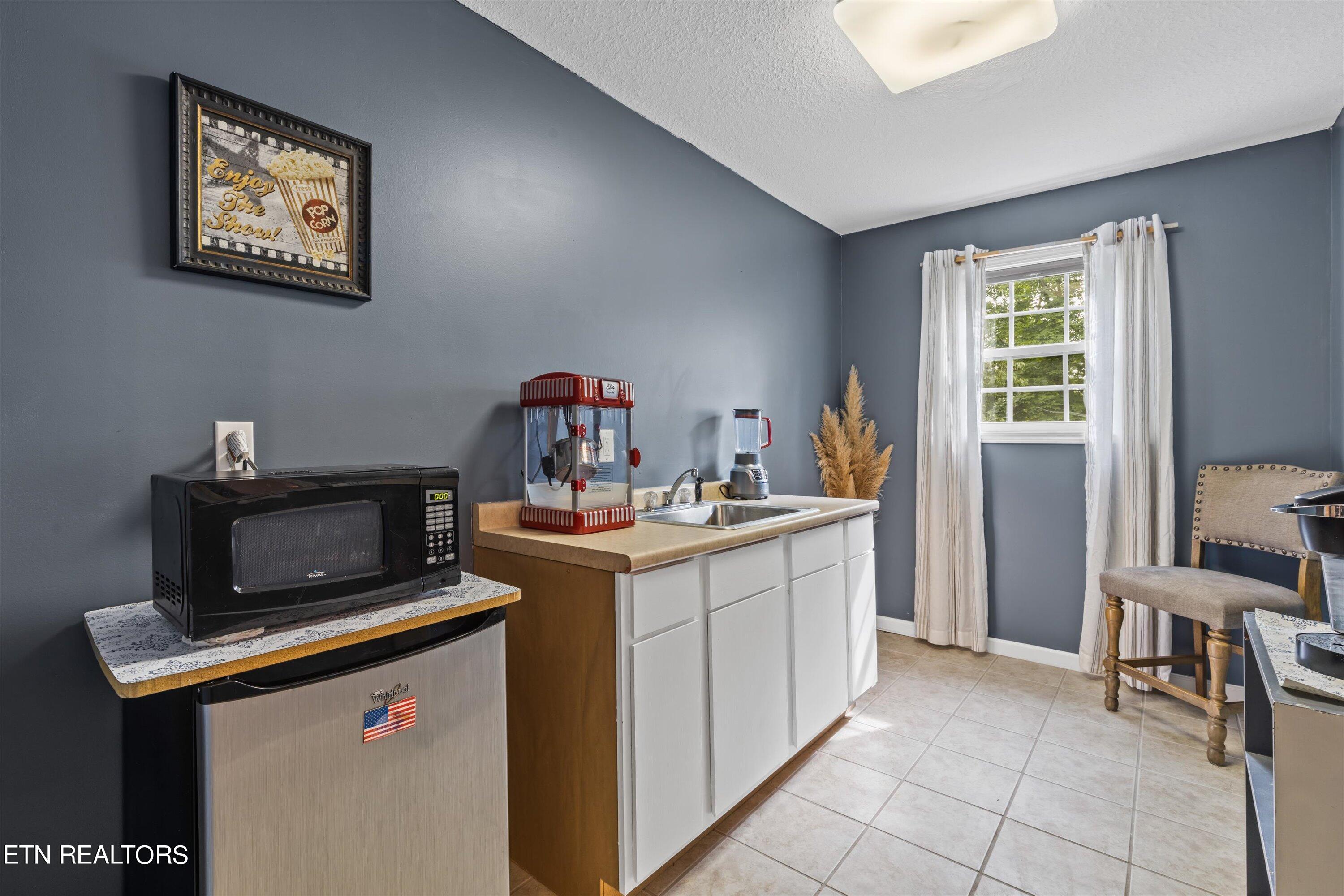 7733 Rosie Lane Strawberry Plains TN 37871