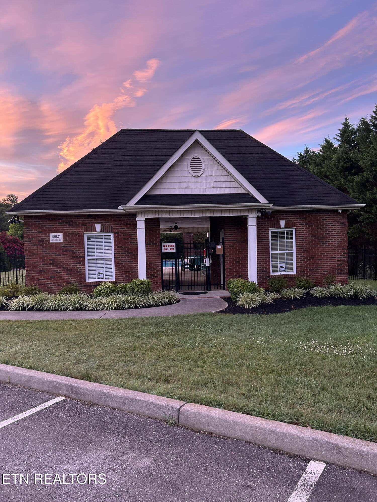 3331 Cliffbranch Lane Knoxville TN 37931