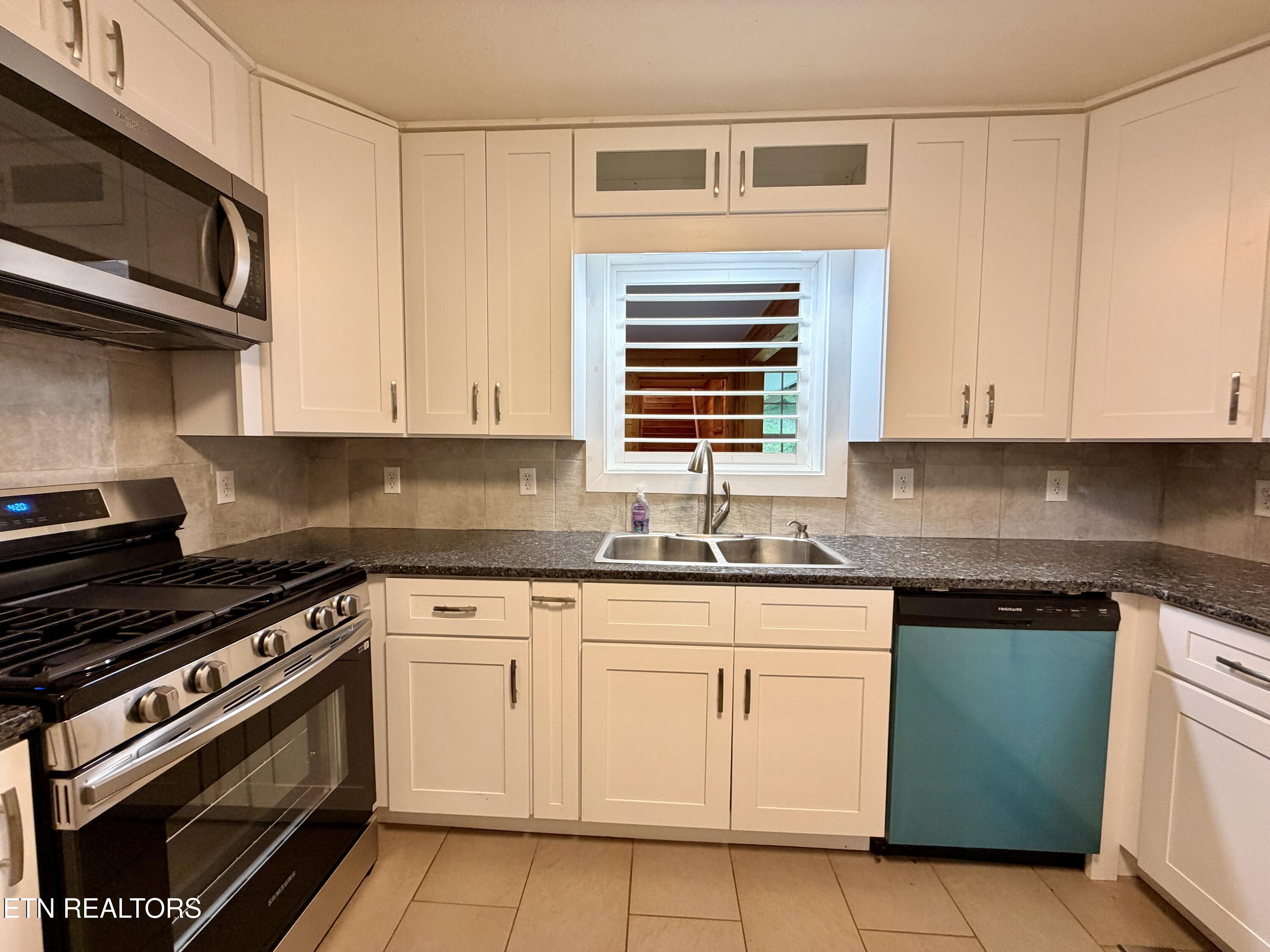 489 Hickory Grove Road Madisonville TN 37354