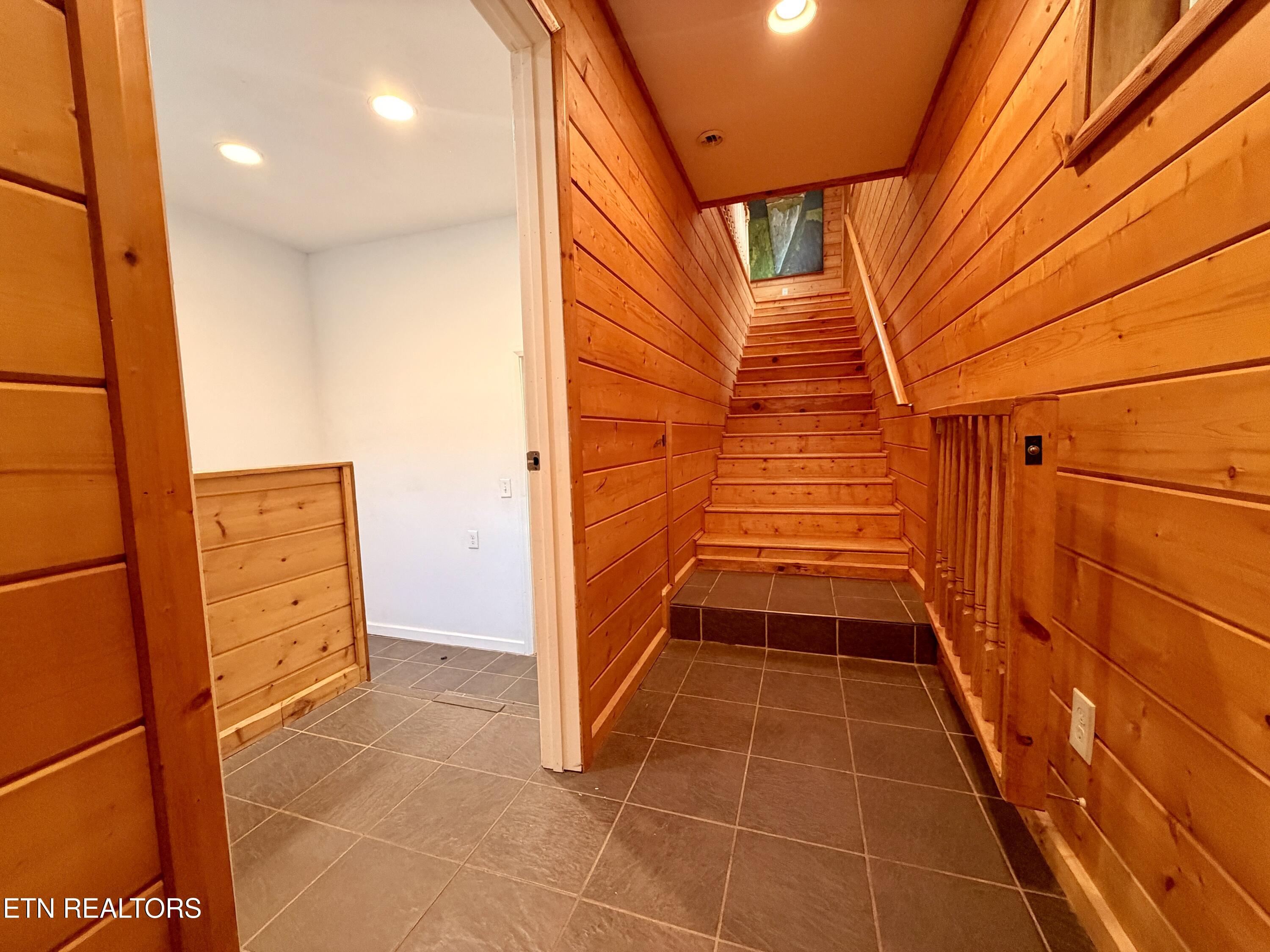 489 Hickory Grove Road Madisonville TN 37354