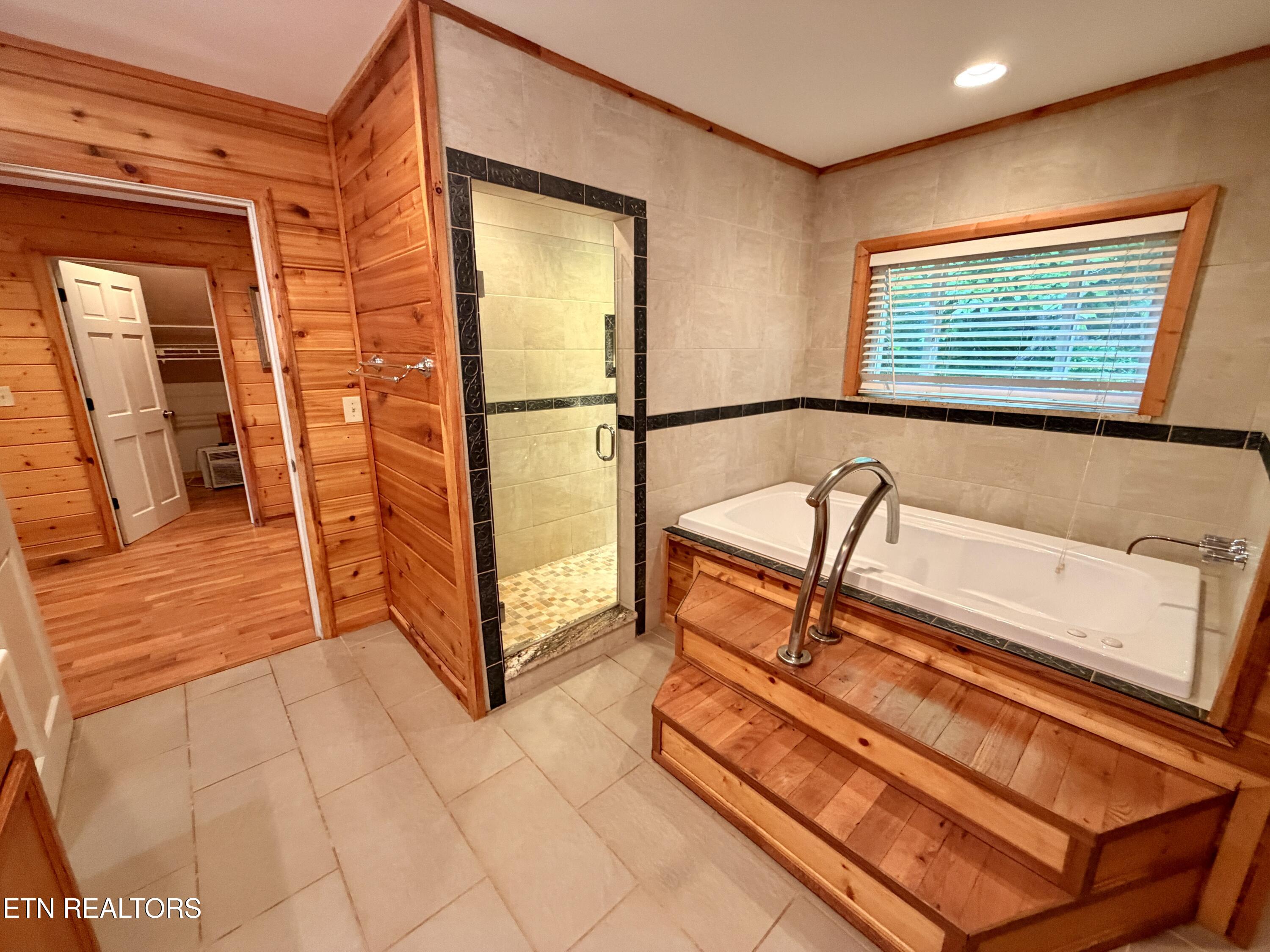 489 Hickory Grove Road Madisonville TN 37354